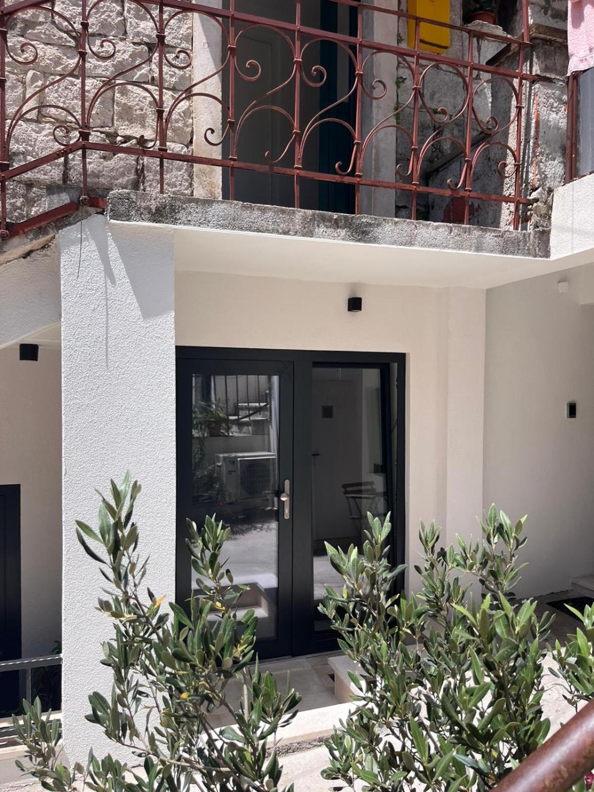 Marinac City Center Apartments & Rooms