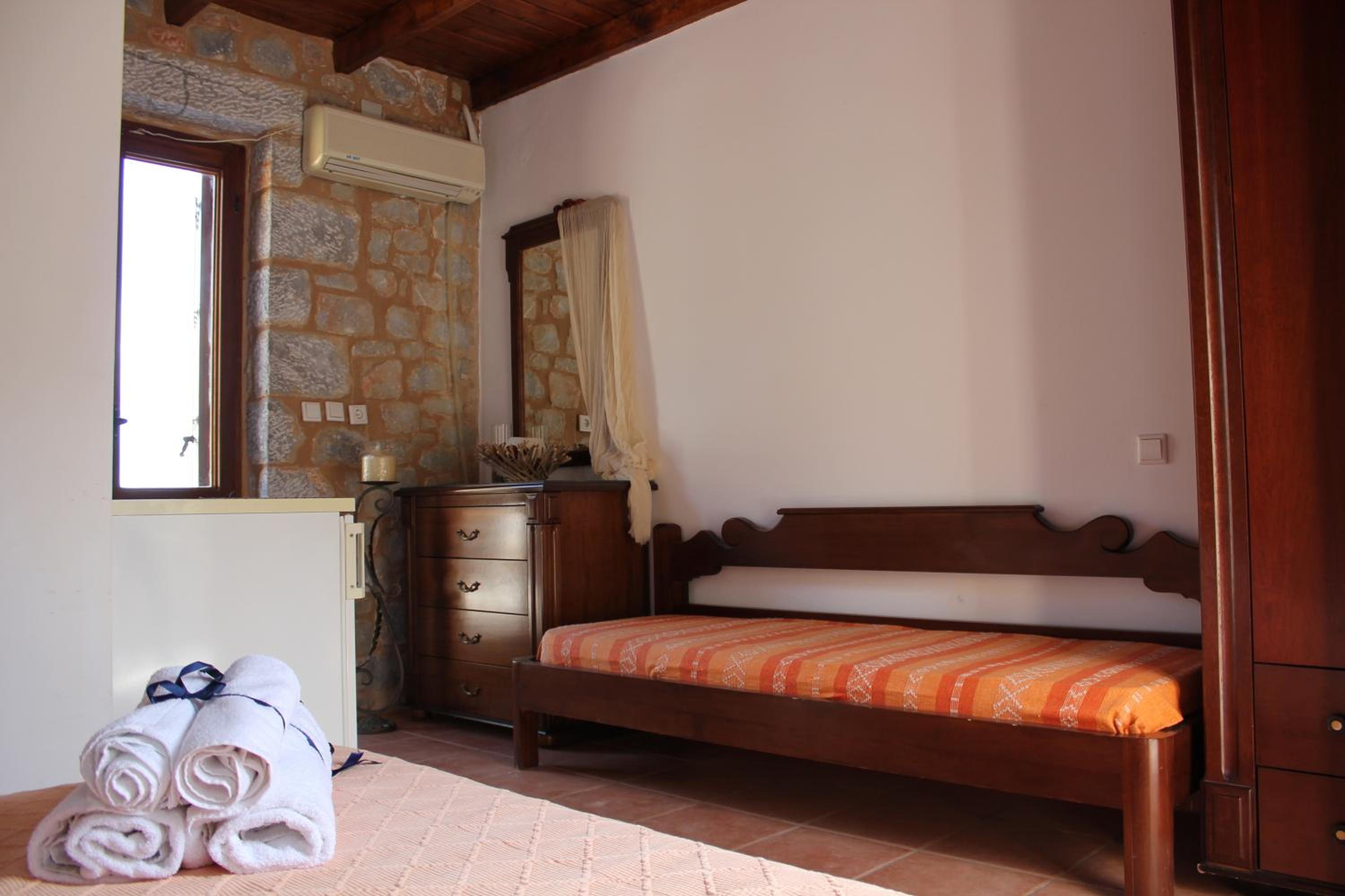 Lalloudes Seaside Suites Sea and Pool View