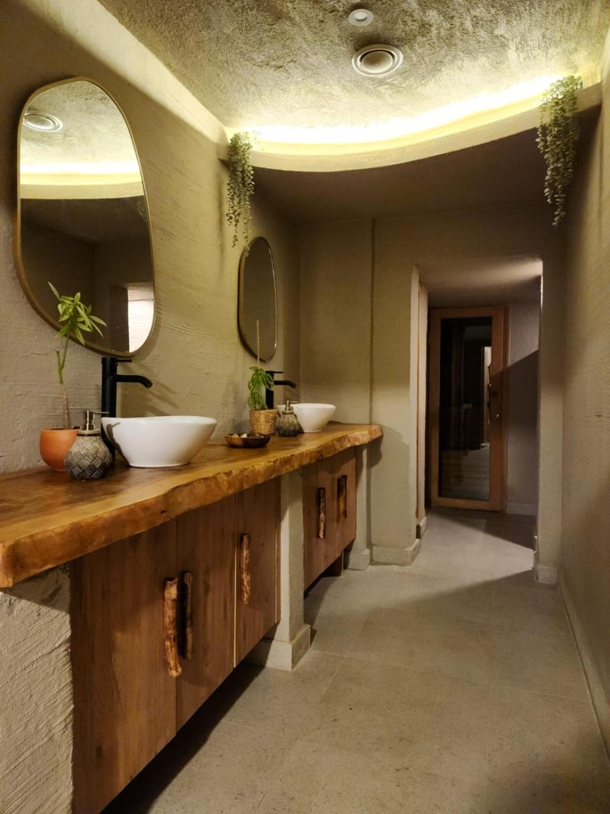 Ozgur Bey Spa Hotel - Image 27