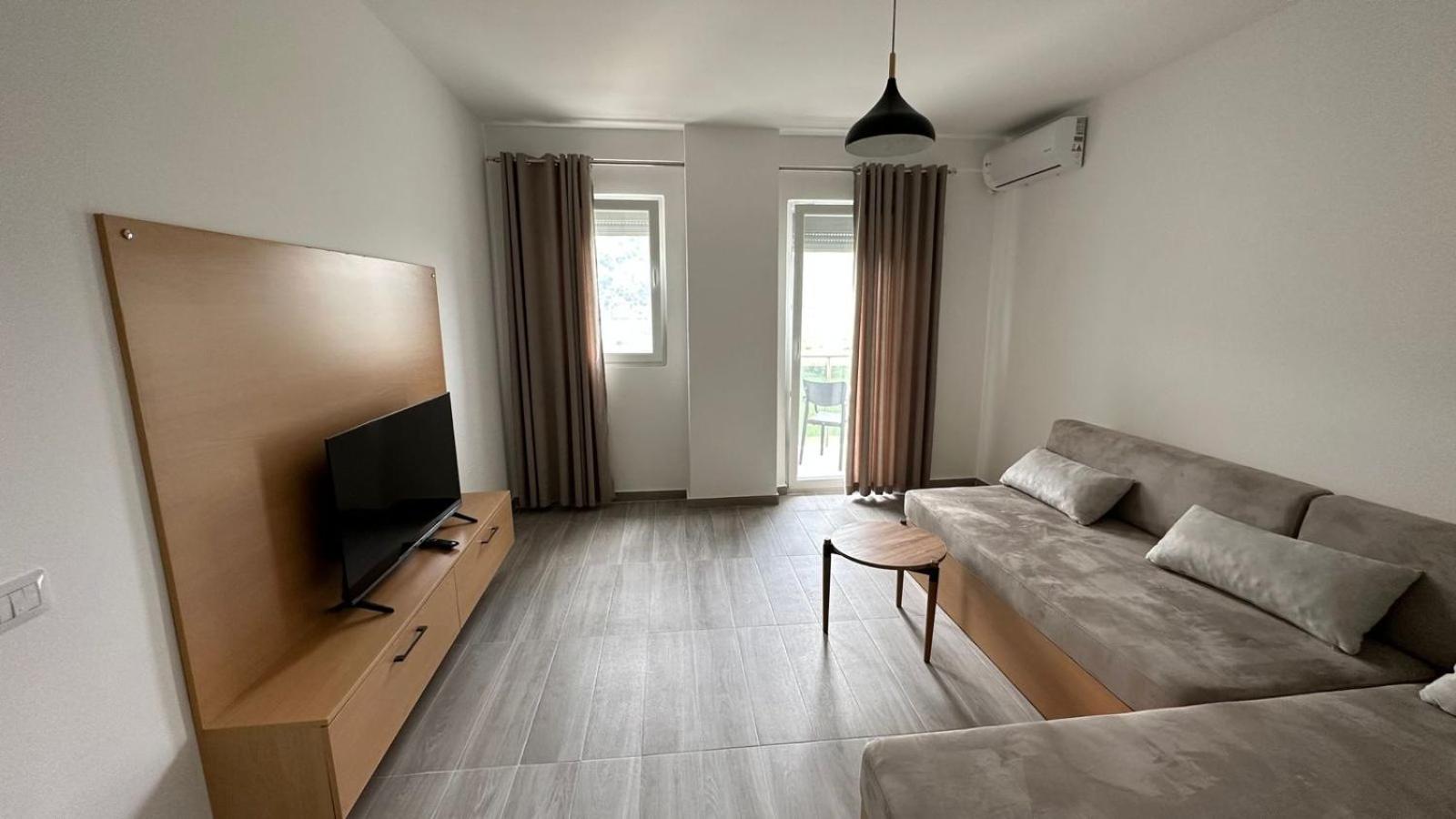 Oaz Apartments 01