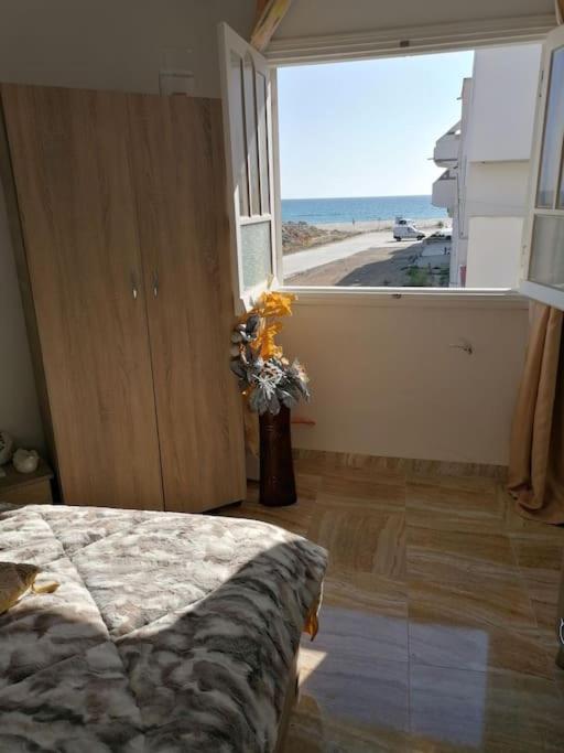 Entire villa two floors sea view-Chatt Mariem