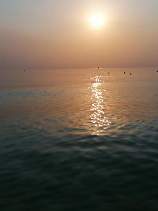 Entire villa two floors sea view-Chatt Mariem