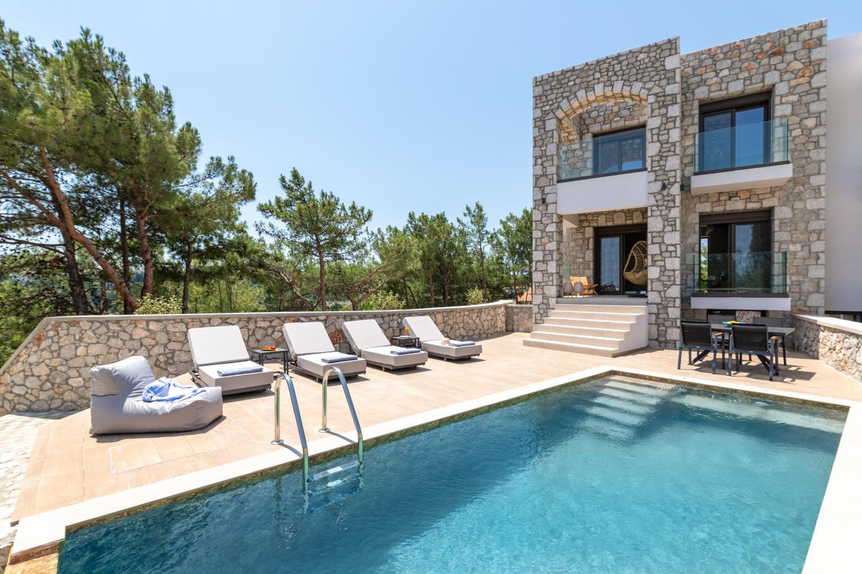 Seaesta Villas