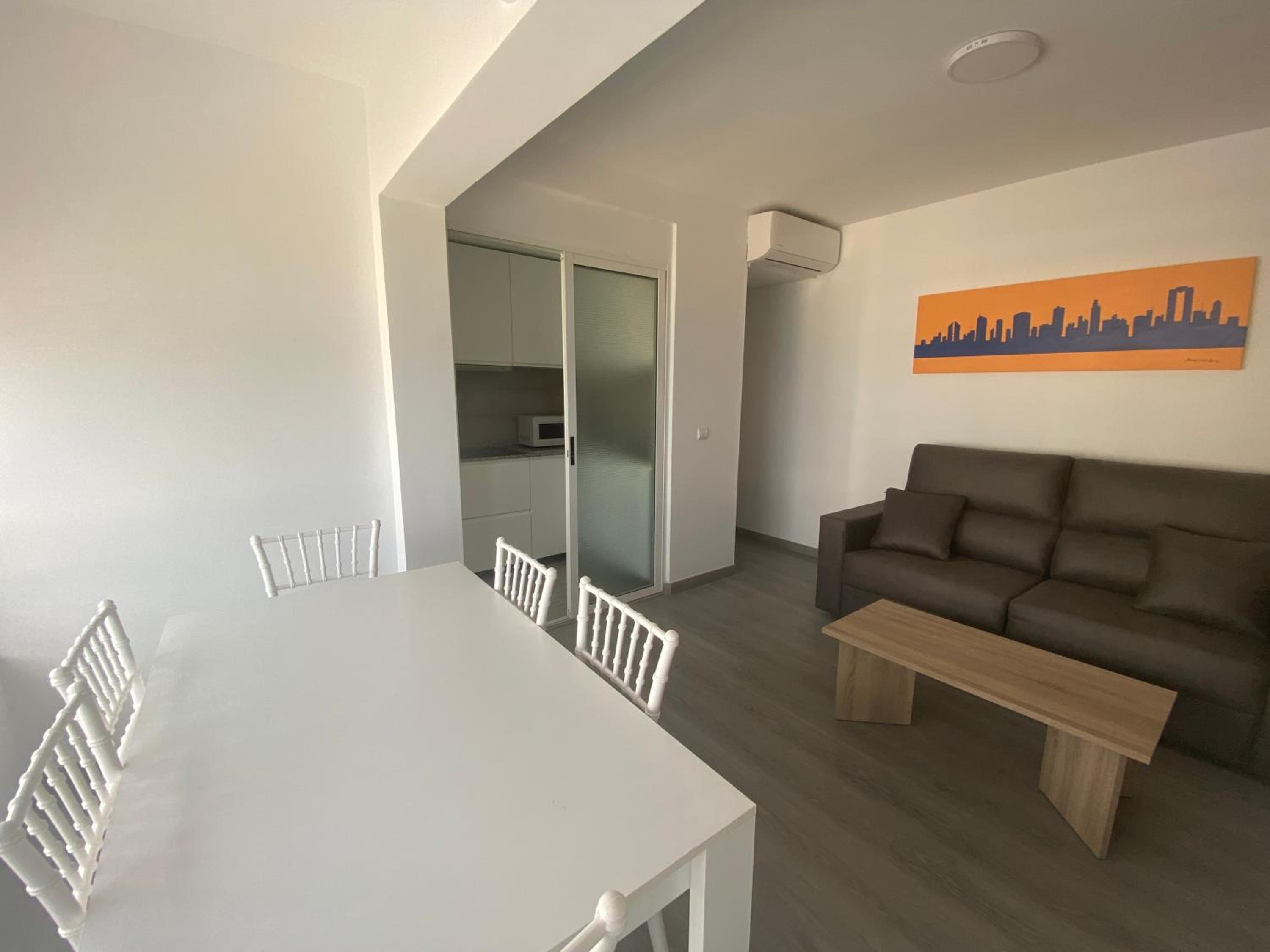 APARTAMENTO TORRE LEVANTE 2 HABITACIONES