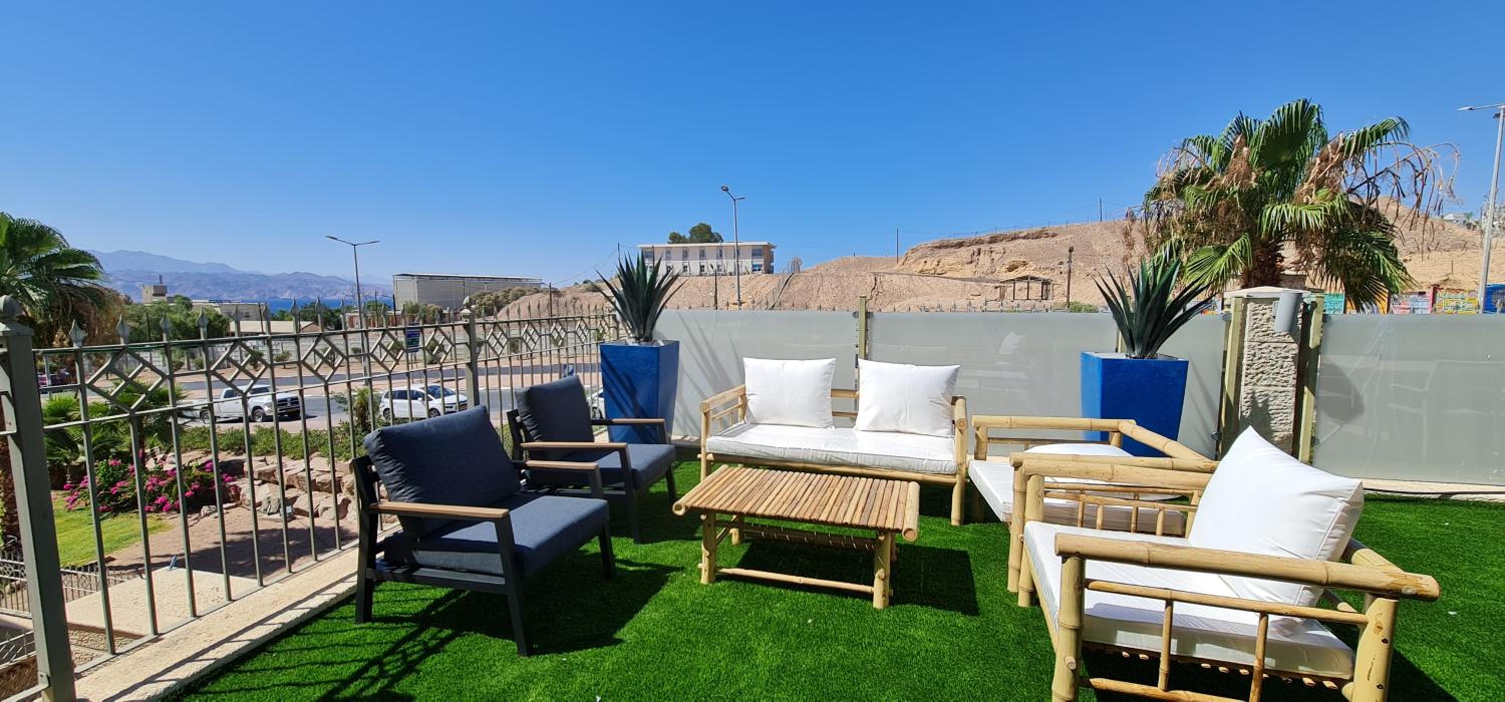 Palmore Resort 4 bedroom apartment with Private Pool - By Amdar Holiday Apartments view 3