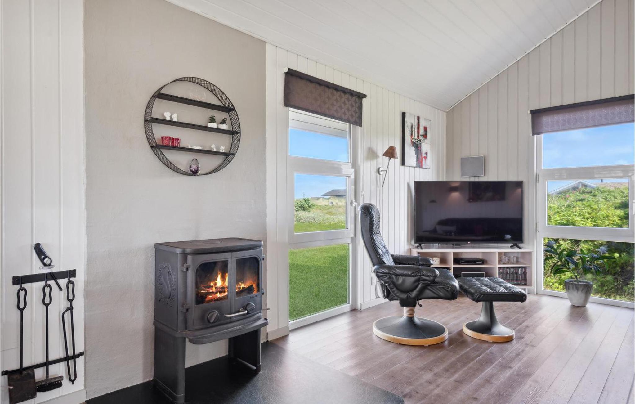 Beautiful Home In Ringkøbing With Sauna
