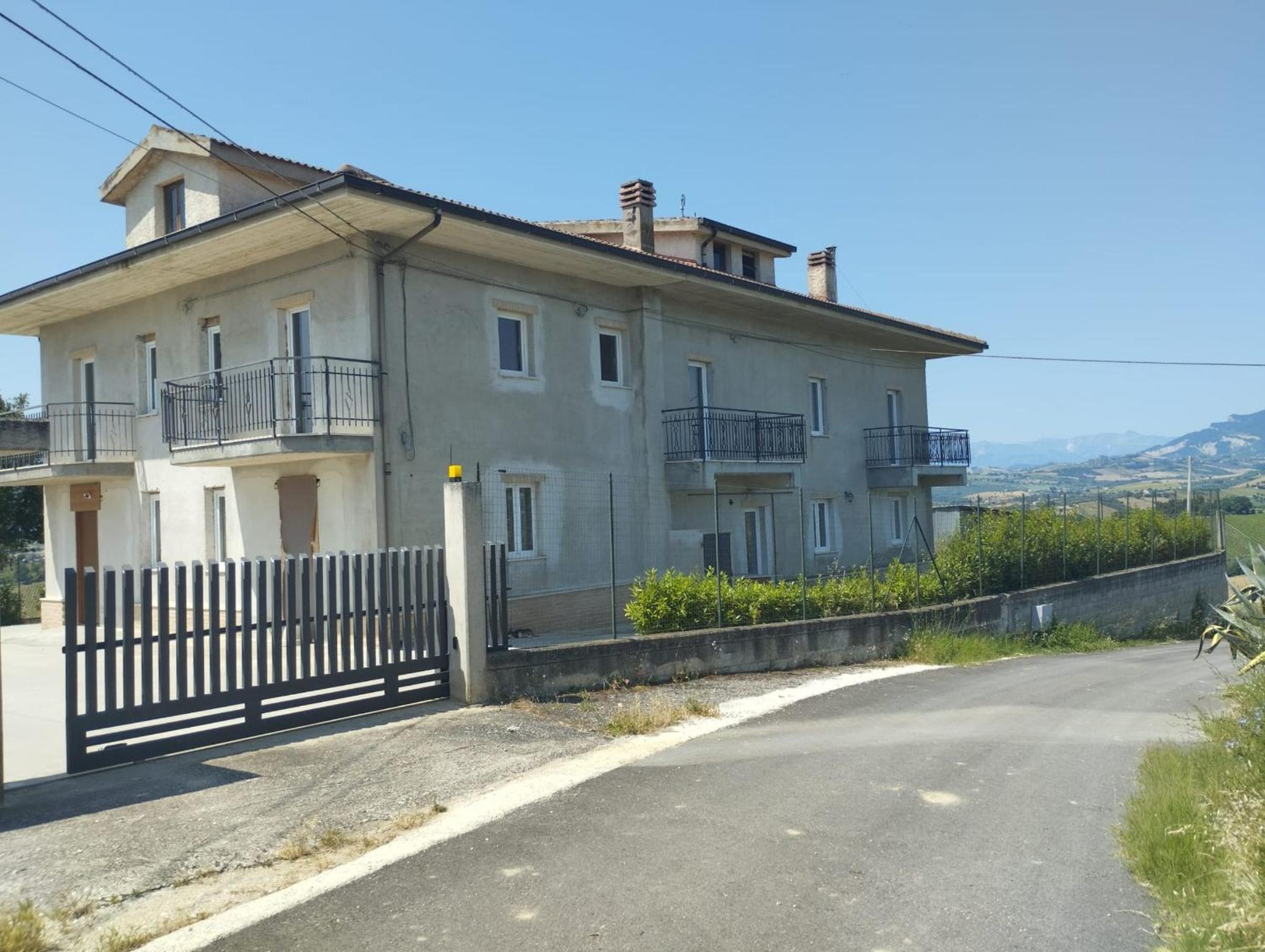 Photo 14