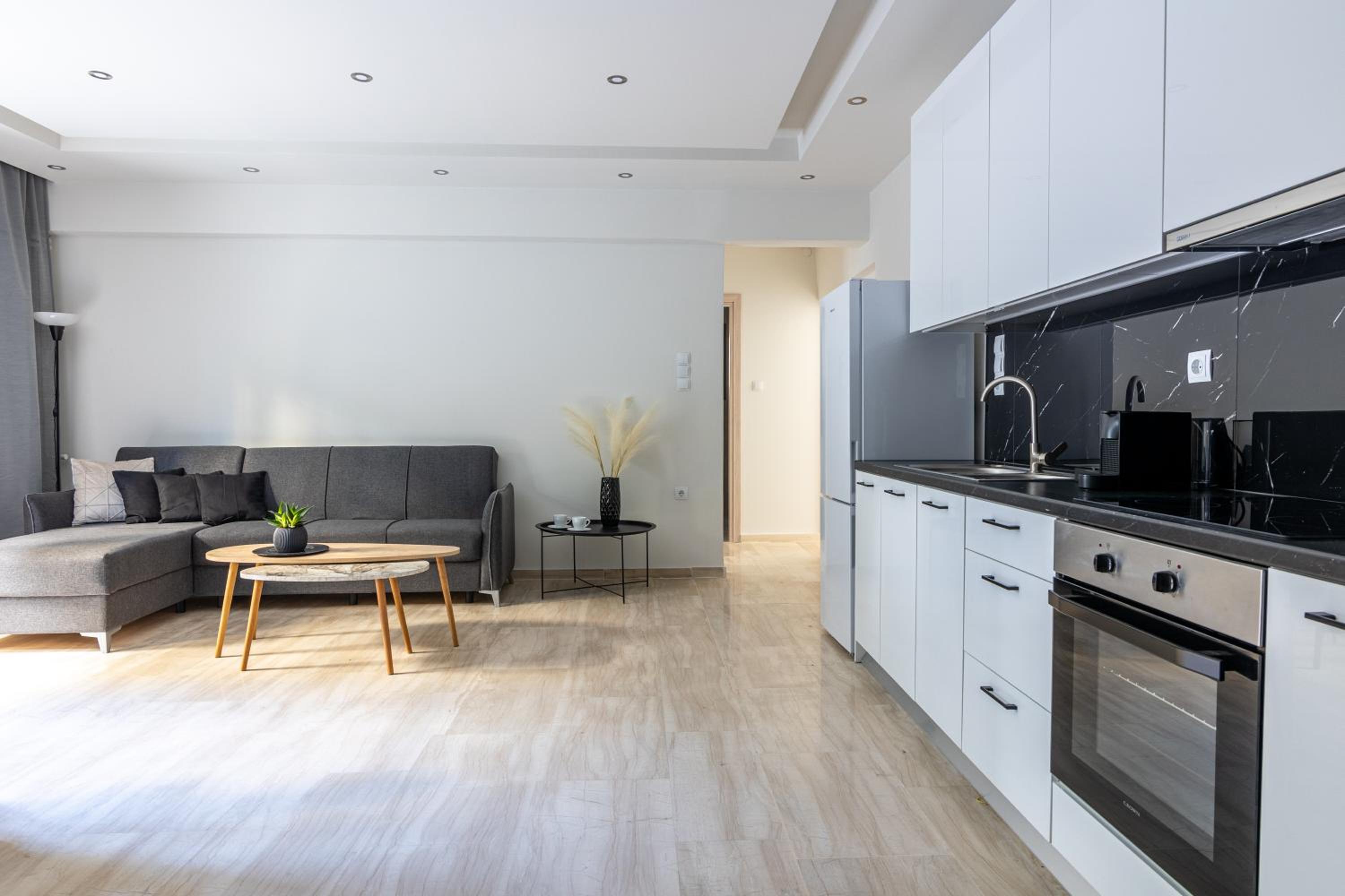 Greyt Apartments Glyfada