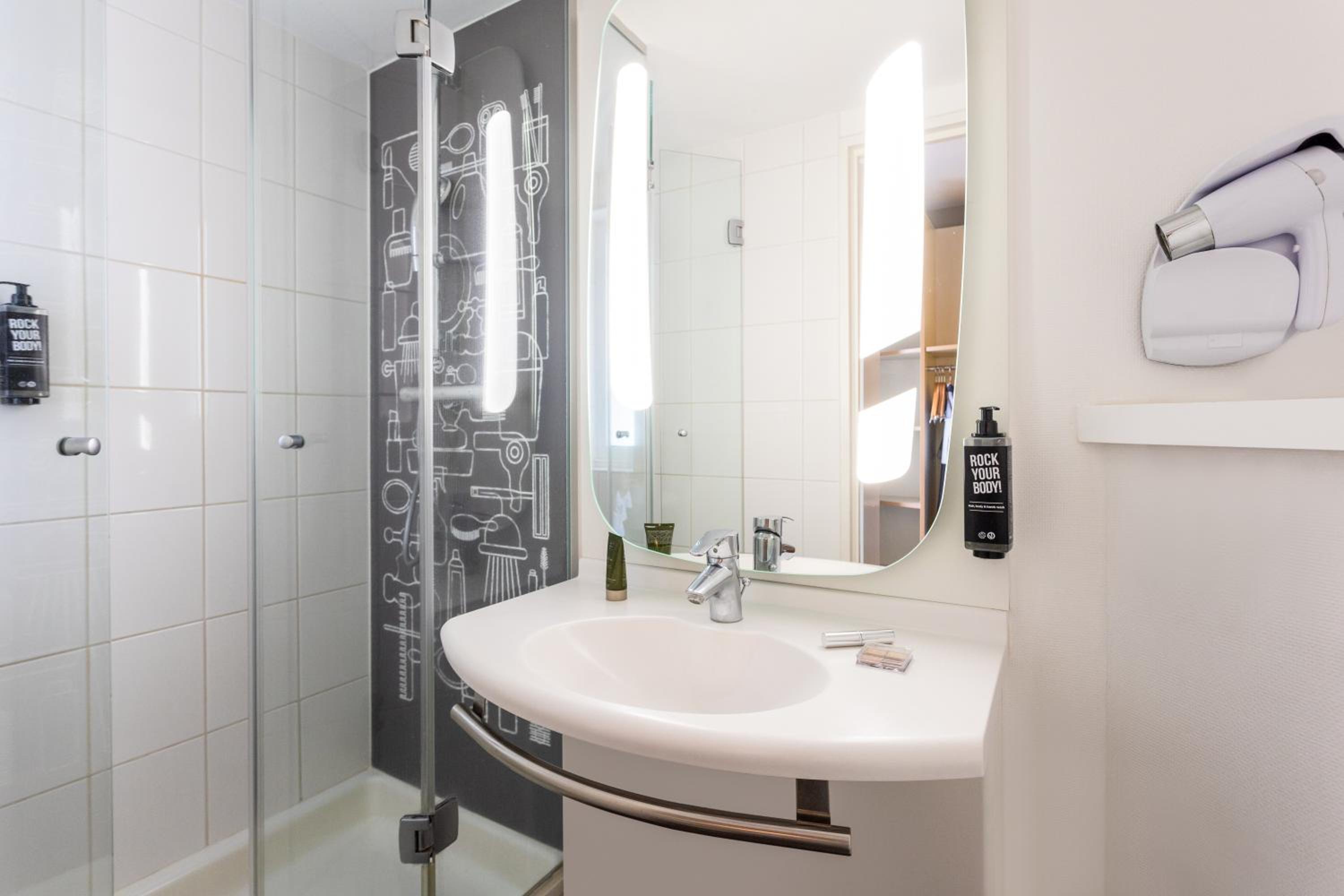 Leuven Vacations - ibis Leuven Centrum - Property Image 3