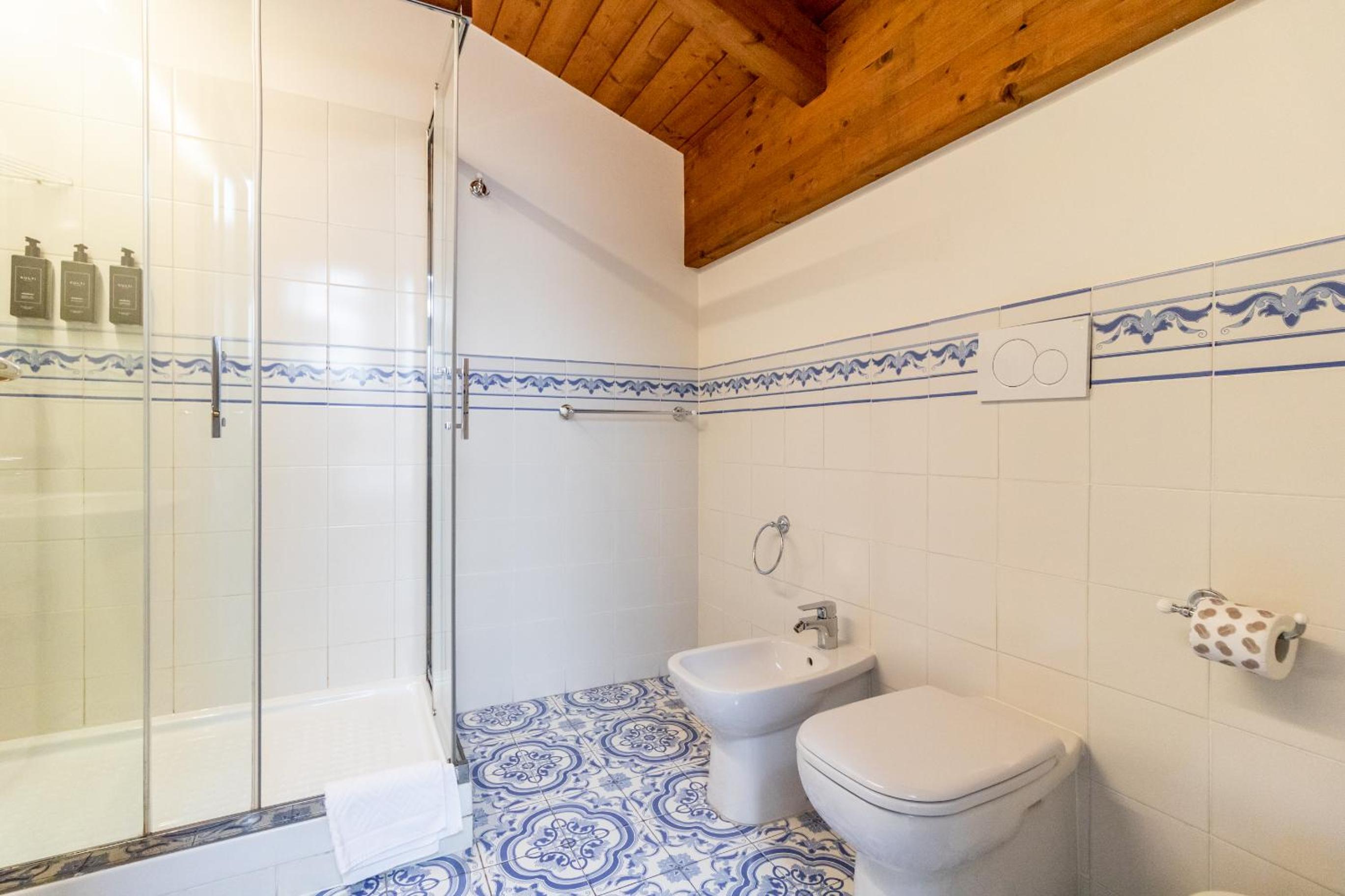 Casa Isolani Guest House Santo Stefano