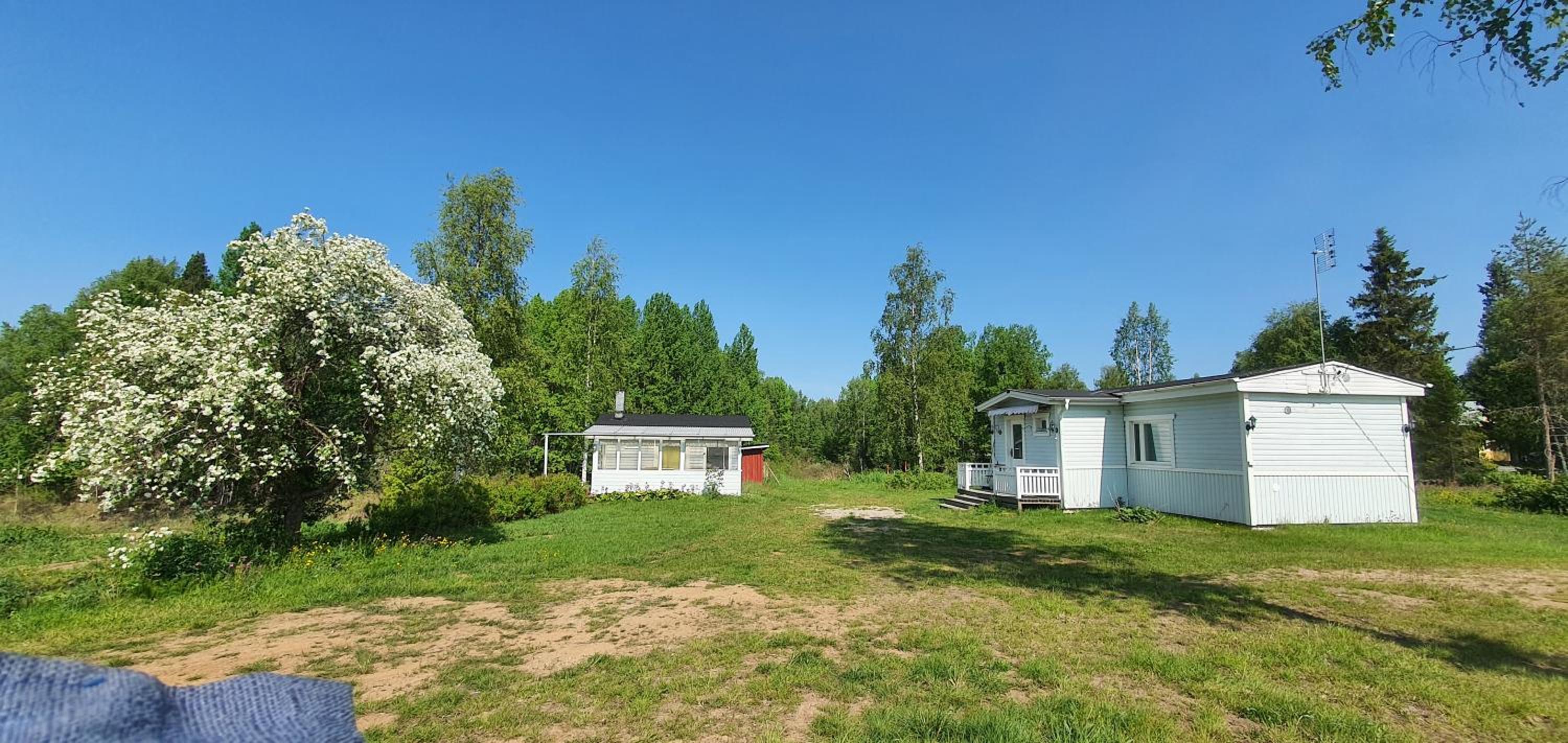 Napapiirin Eräkartano