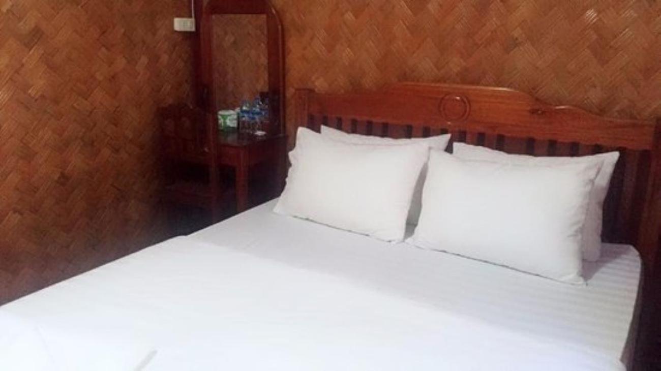 Vang Vieng Bungalows