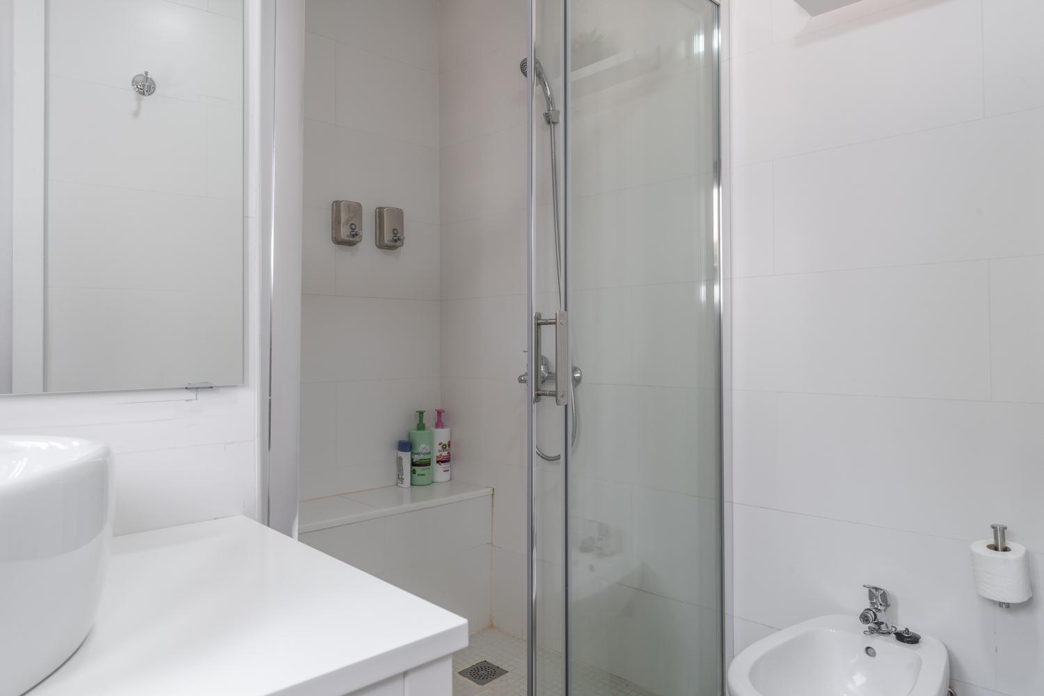 tuGuest Mirador Apartments