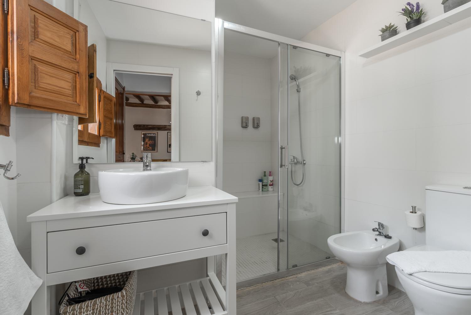 tuGuest Mirador Apartments