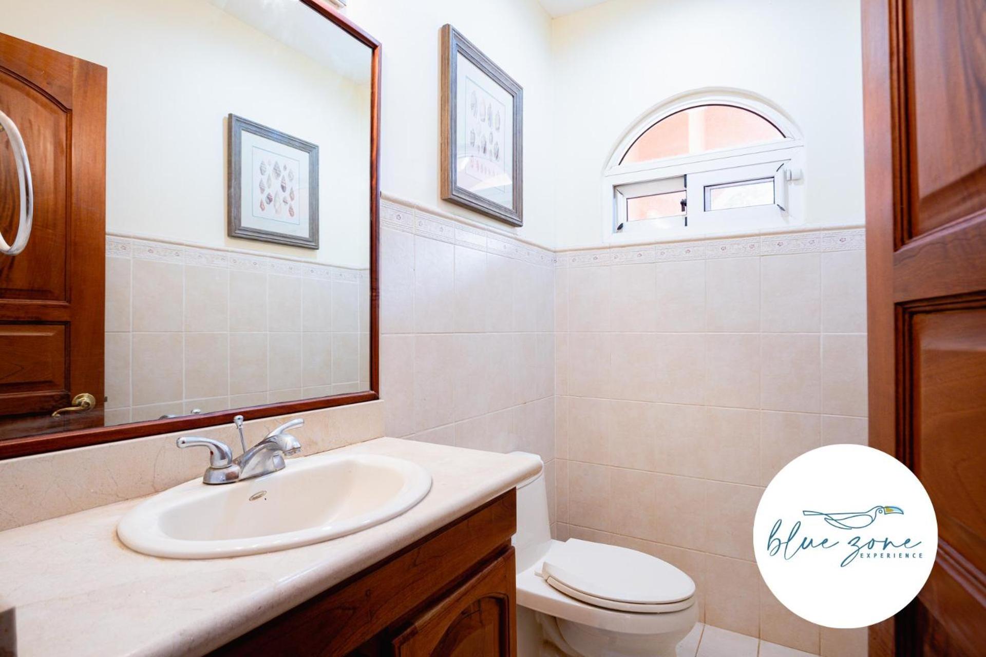 Casa Tropical, Spacious 3 Bedroom Home