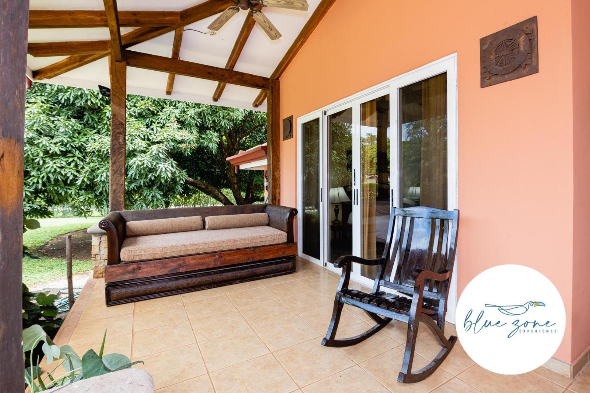 Casa Tropical, Spacious 3 Bedroom Home