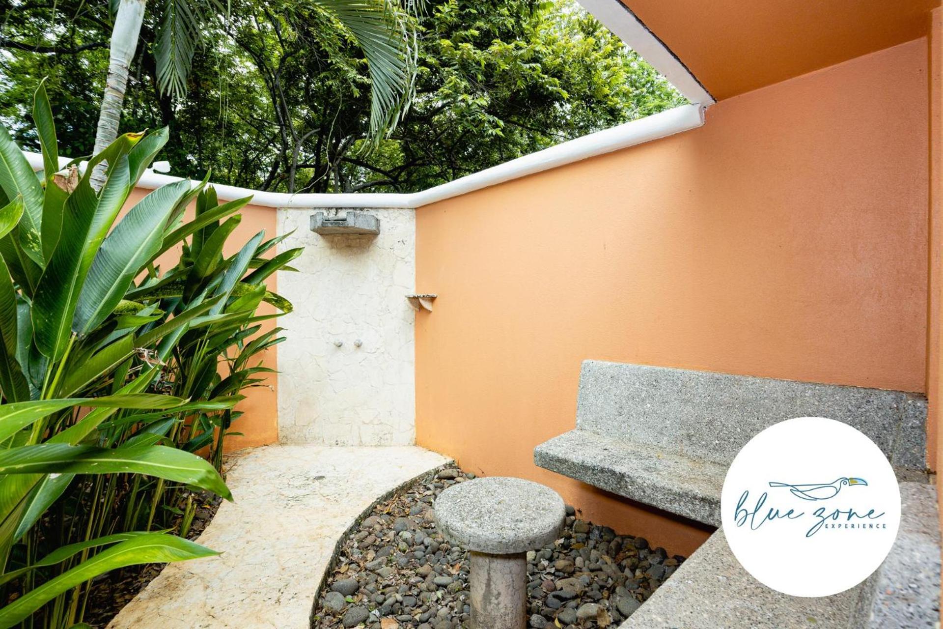 Casa Tropical, Spacious 3 Bedroom Home