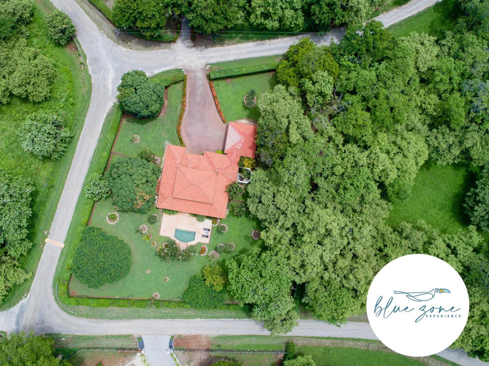 Casa Tropical, Spacious 3 Bedroom Home