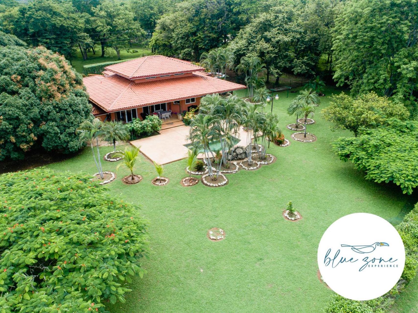 Casa Tropical, Spacious 3 Bedroom Home