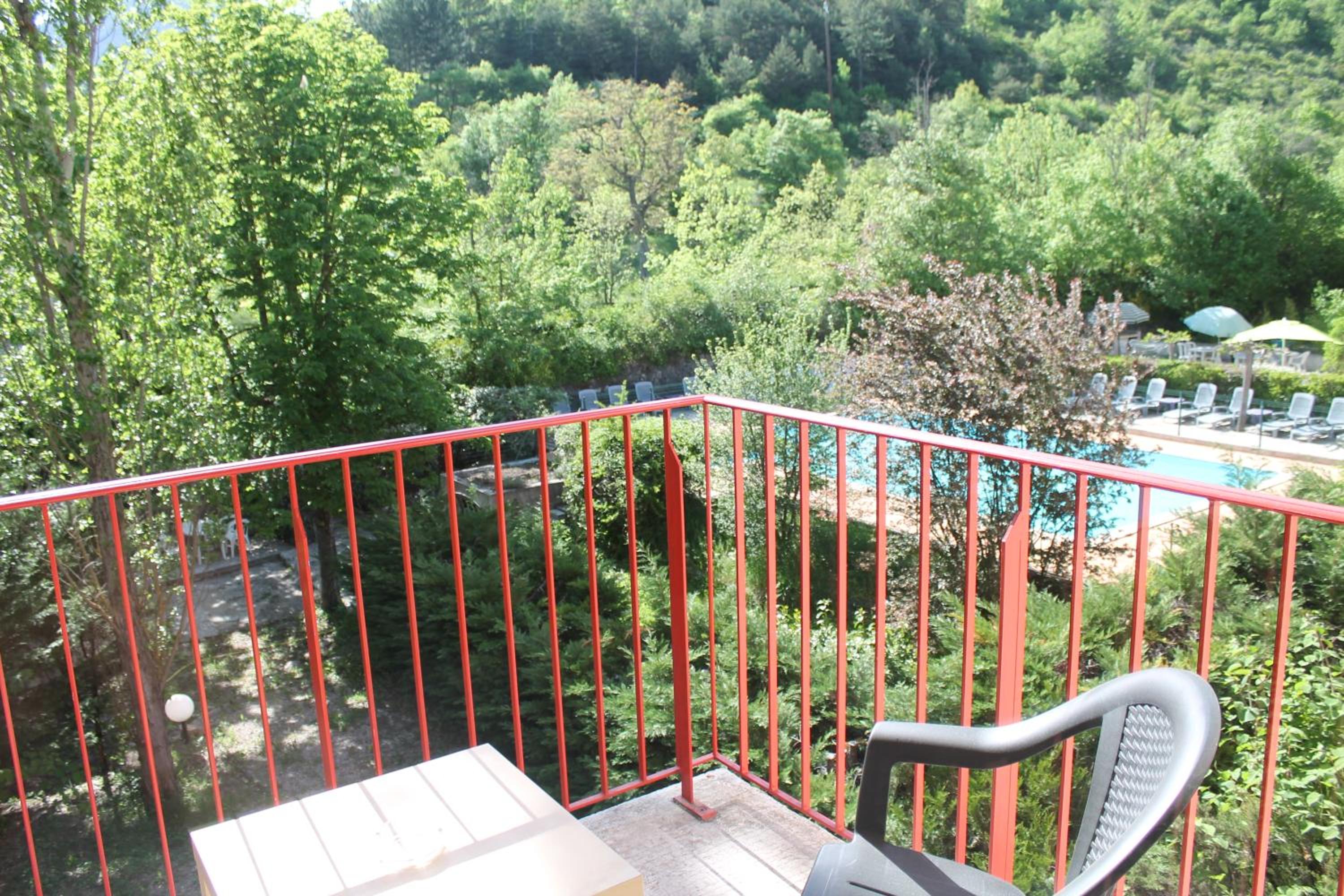 balcony
