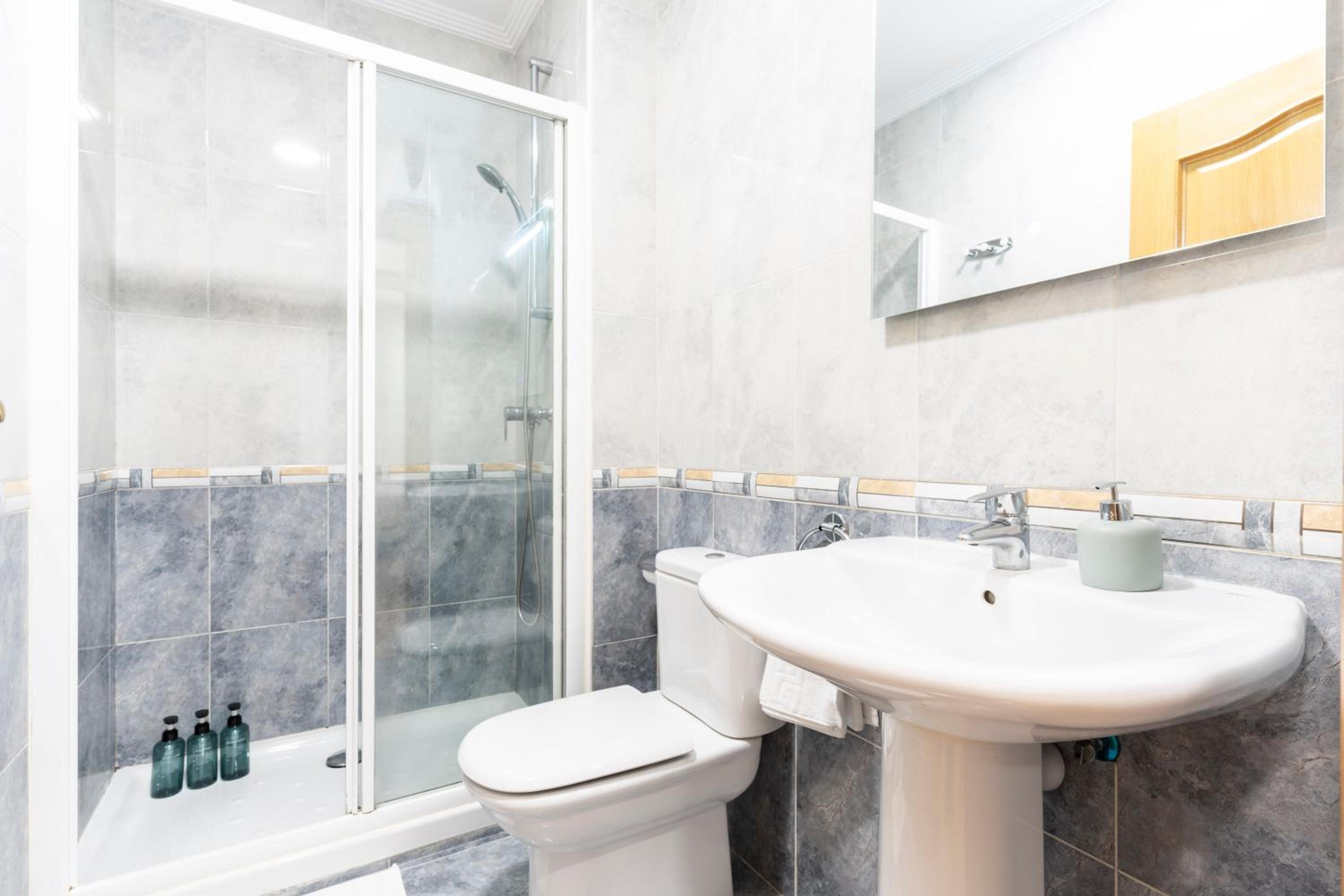 Bonito y cómodo apartamento cerca de la playa