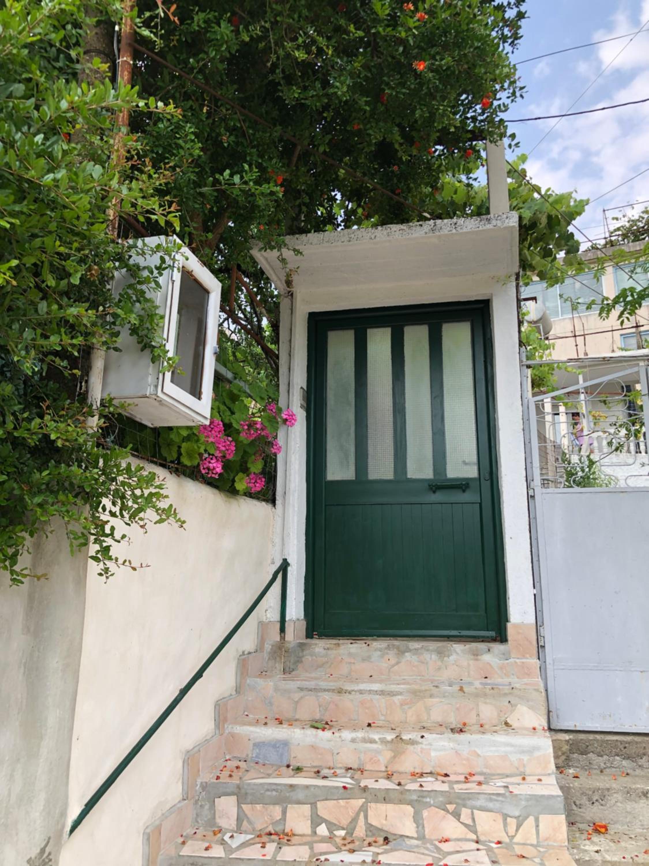 Lili's House