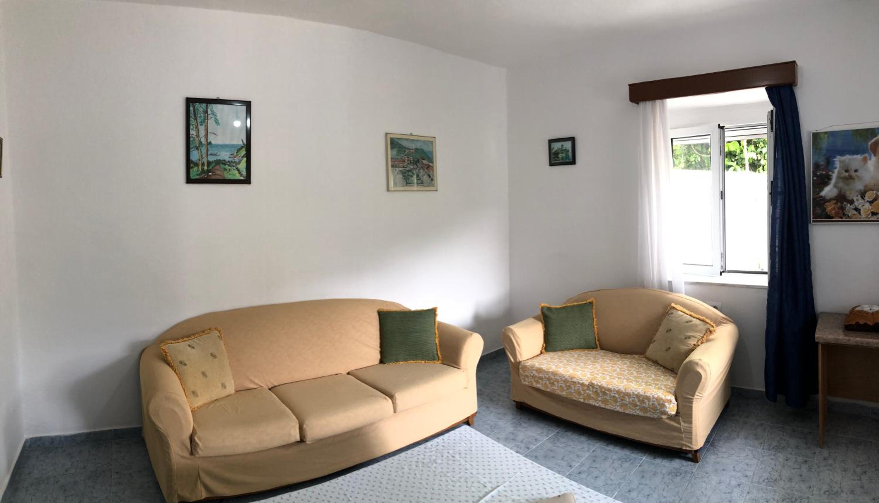 Lili's House