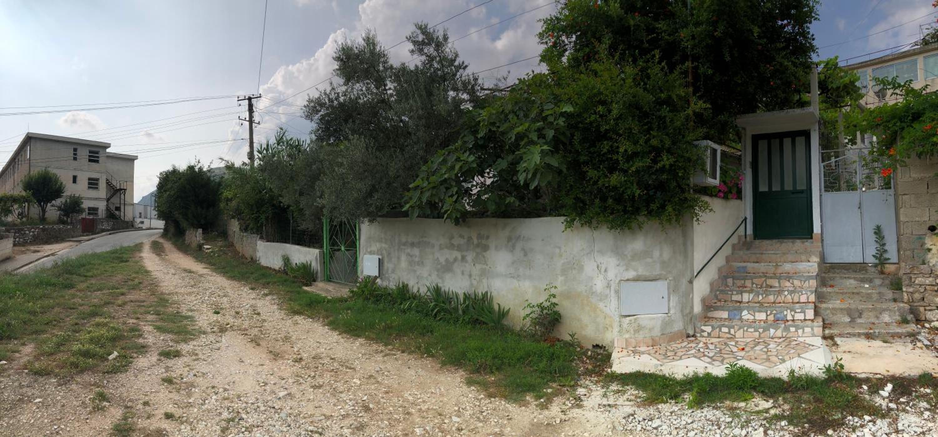 Lili's House