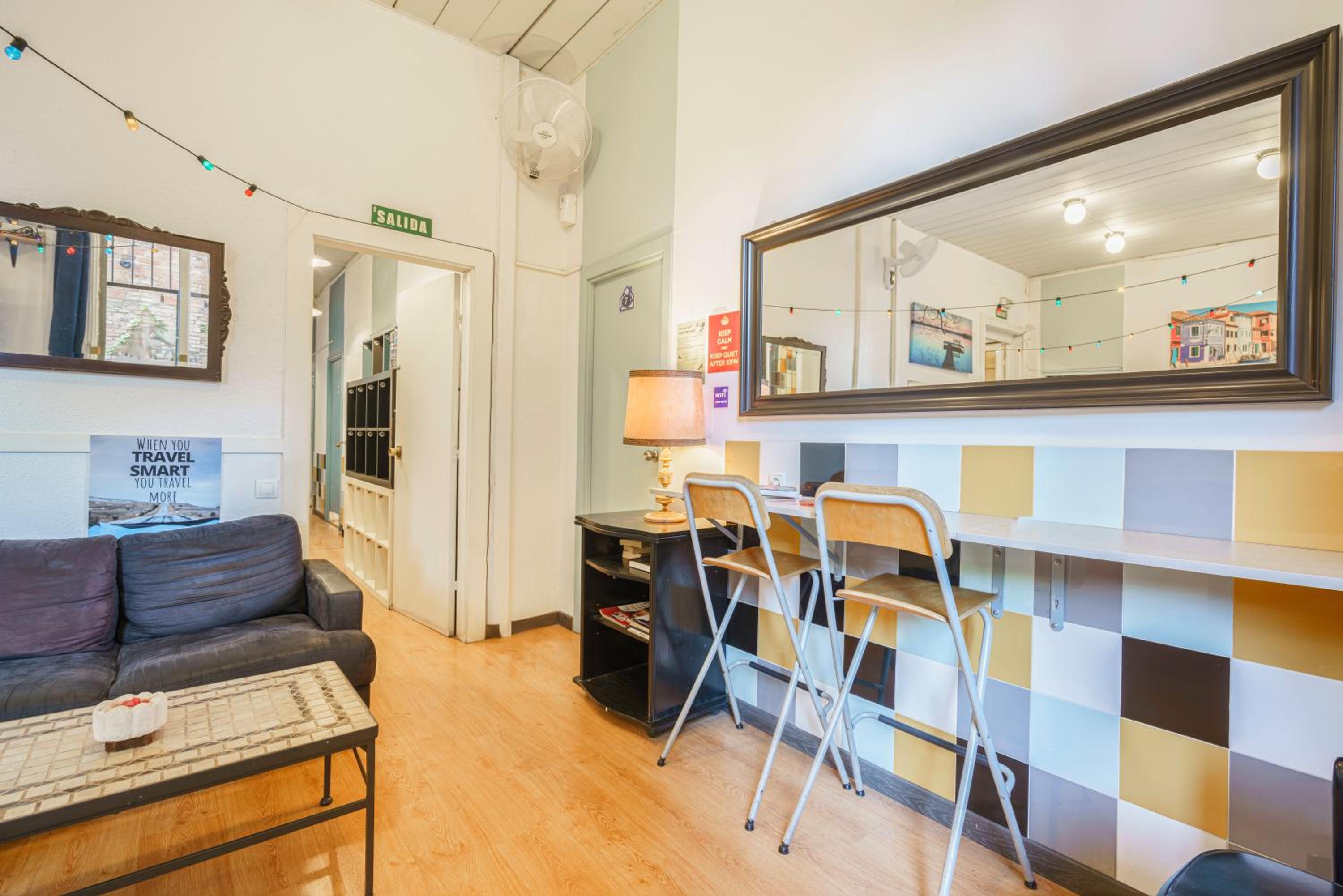 Casa Barcelo Hostel Barcelona