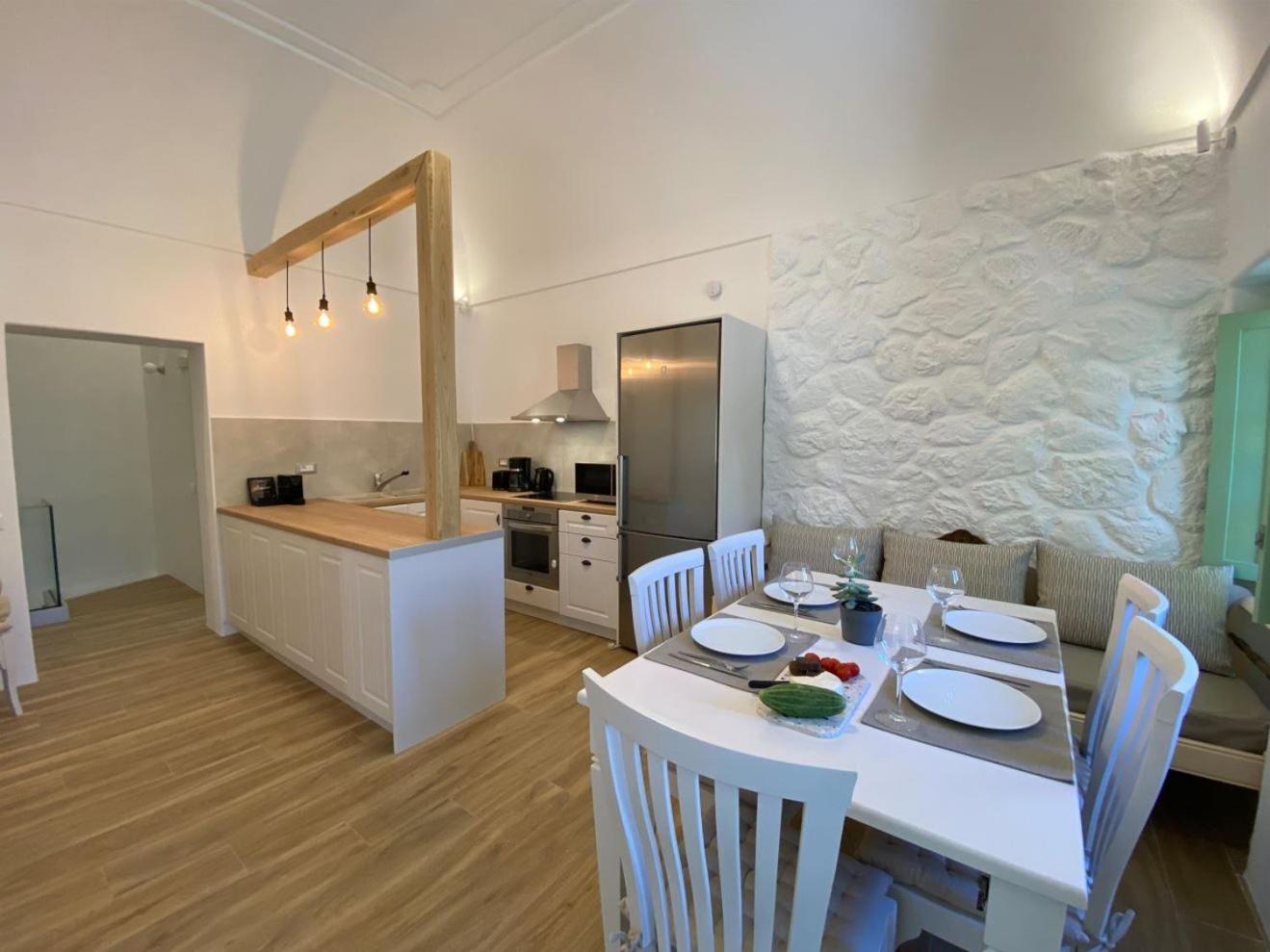 Sohora Villa