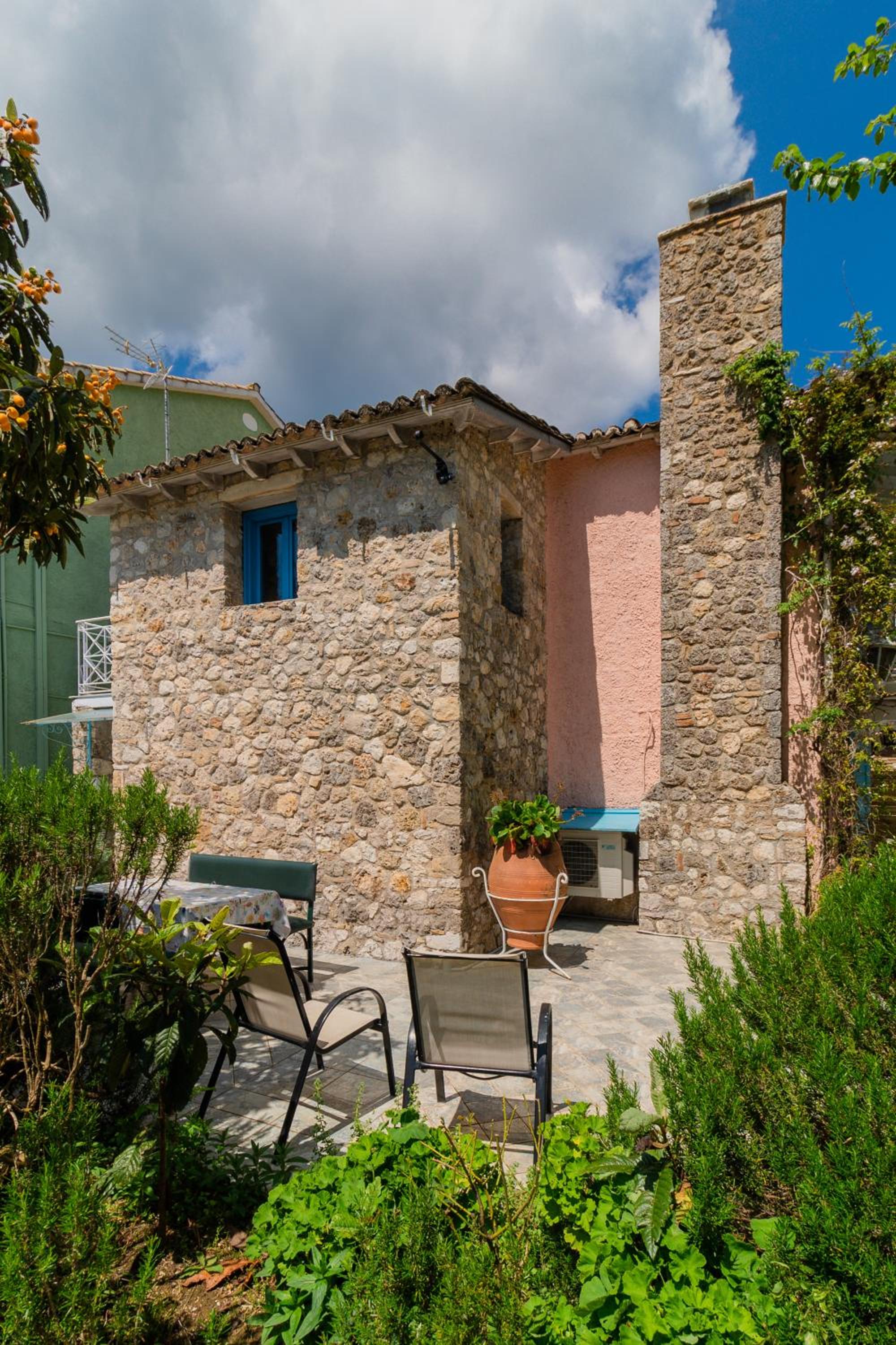 Valentino Corfu