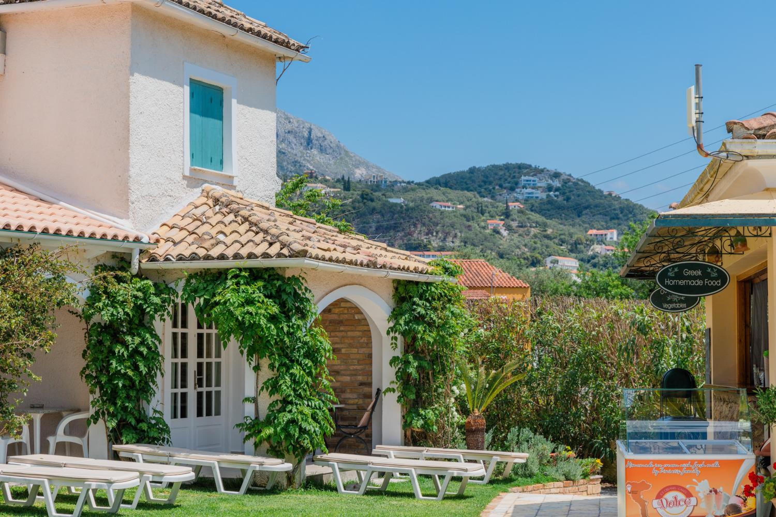 Valentino Corfu