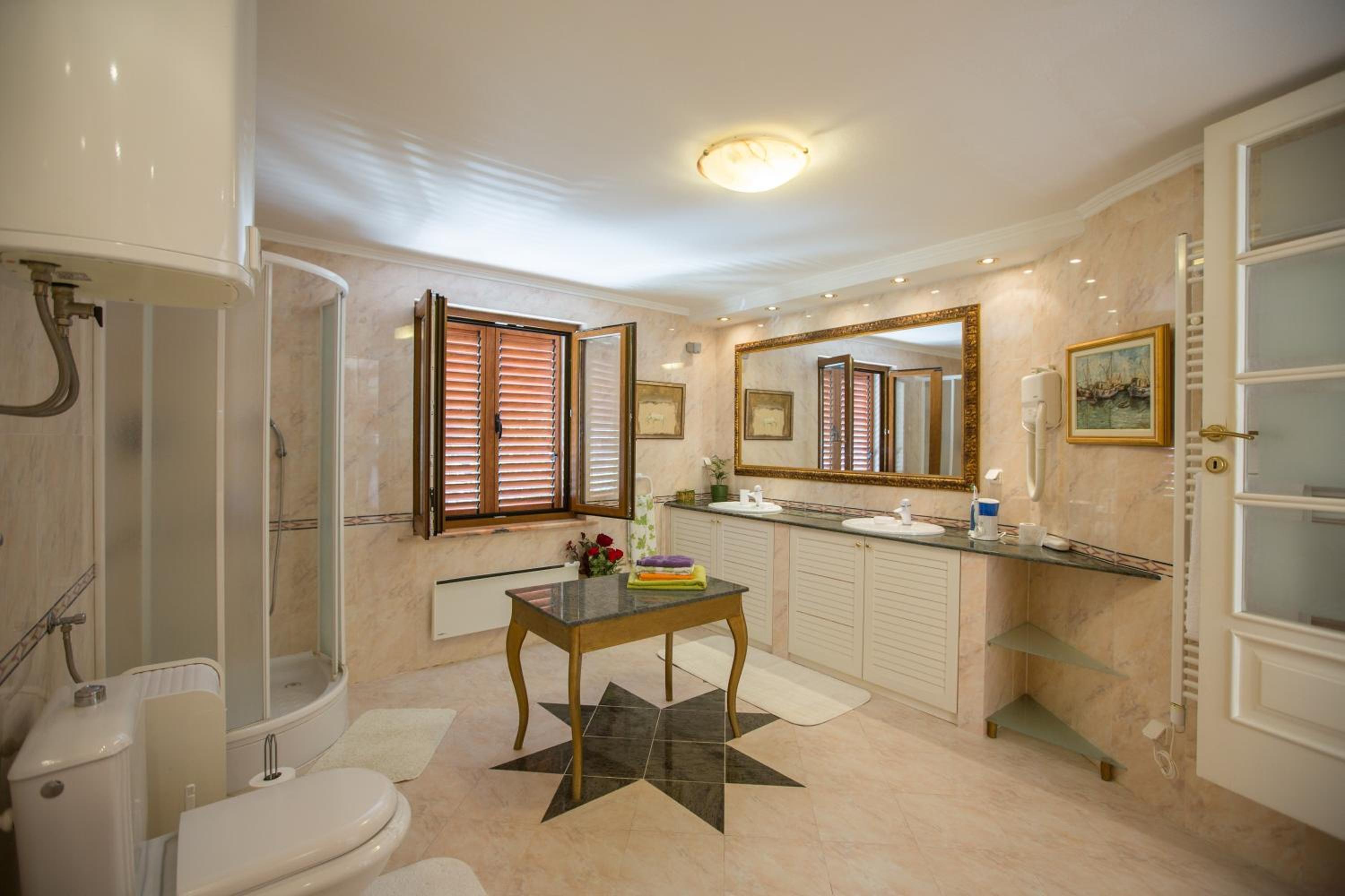 Holiday Home Lapad Beach Royal