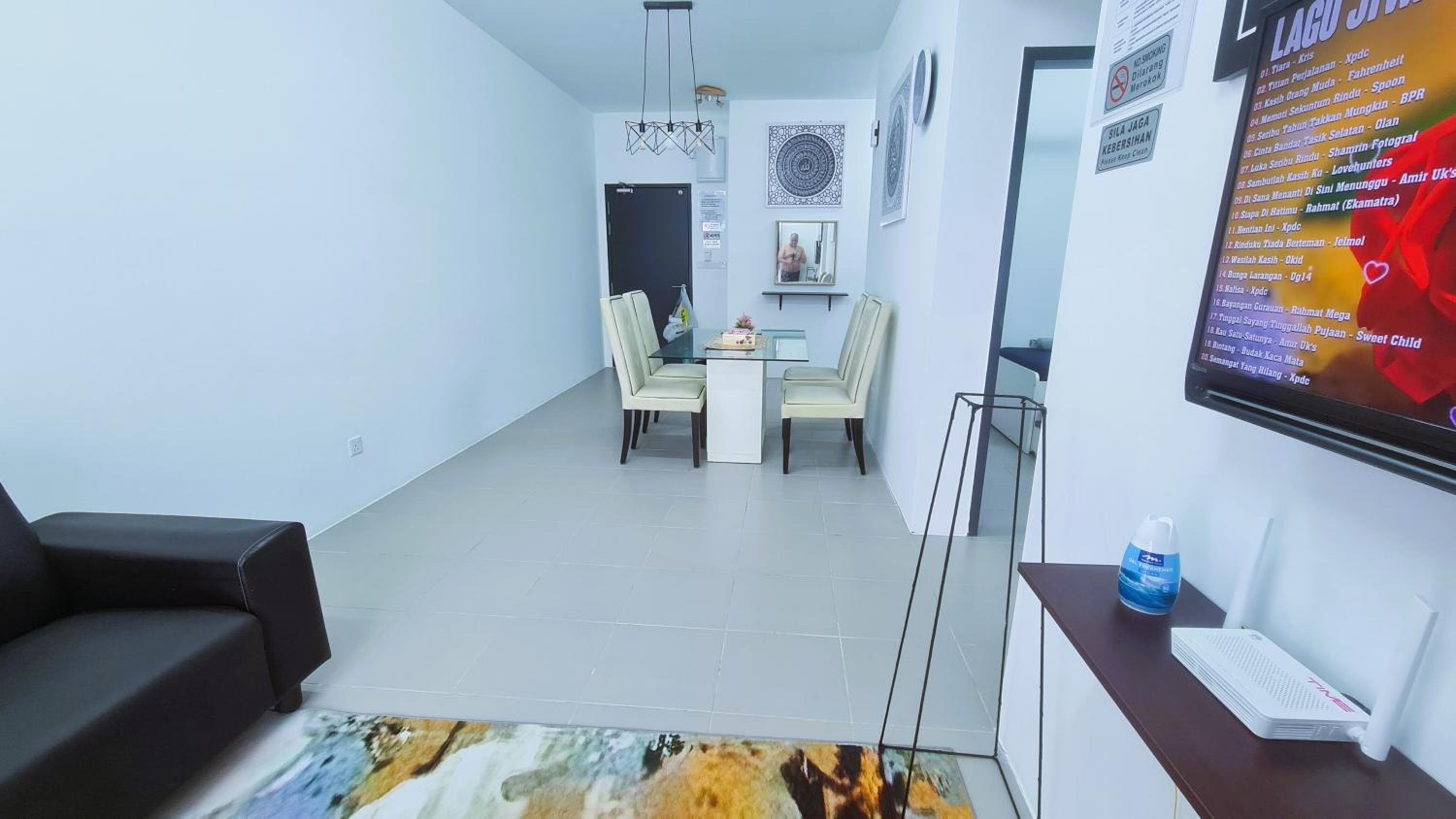 NO TOURIST Comfortable 3 Room for 6pax KEPONG KL