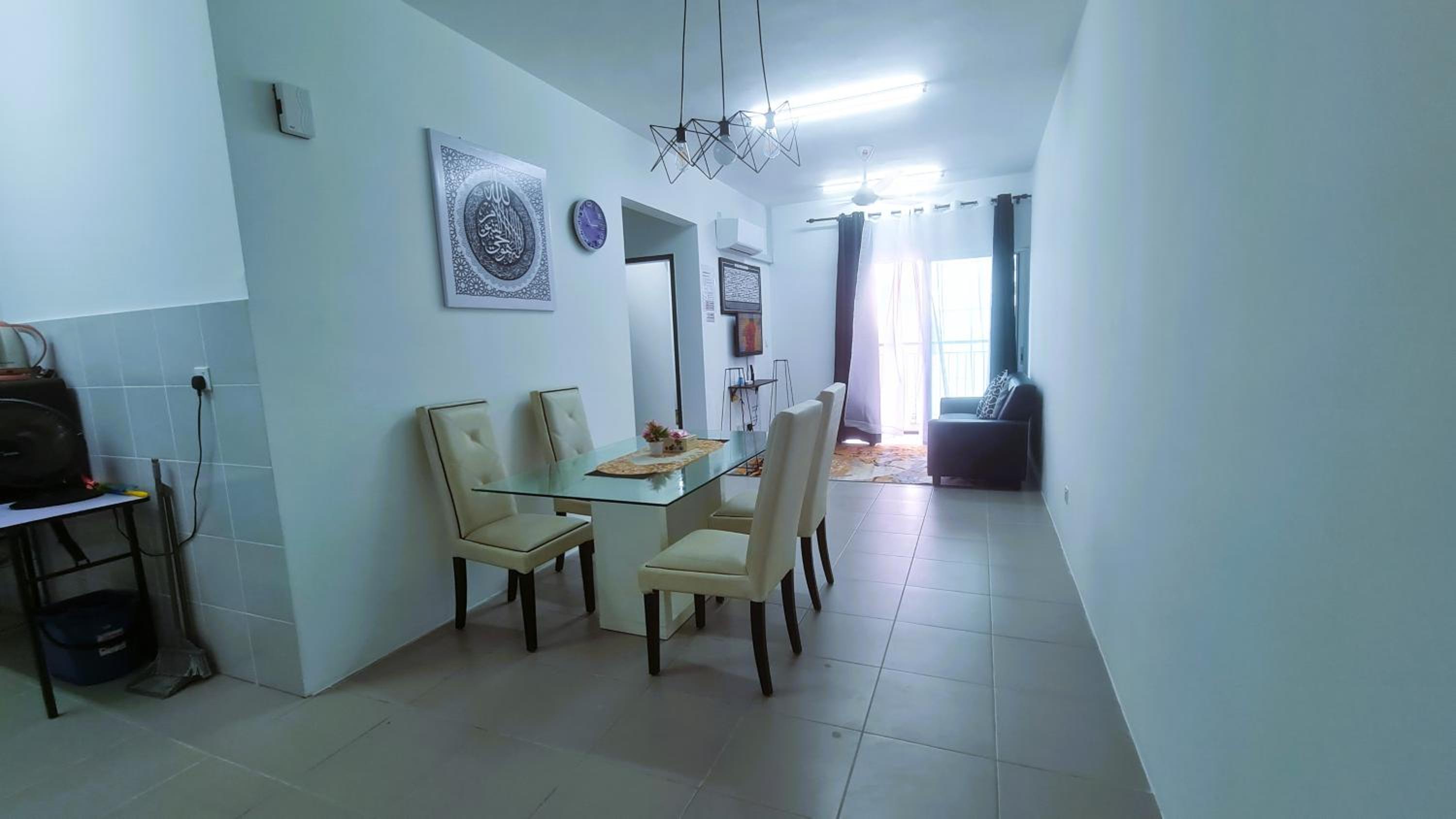 NO TOURIST Comfortable 3 Room for 6pax KEPONG KL