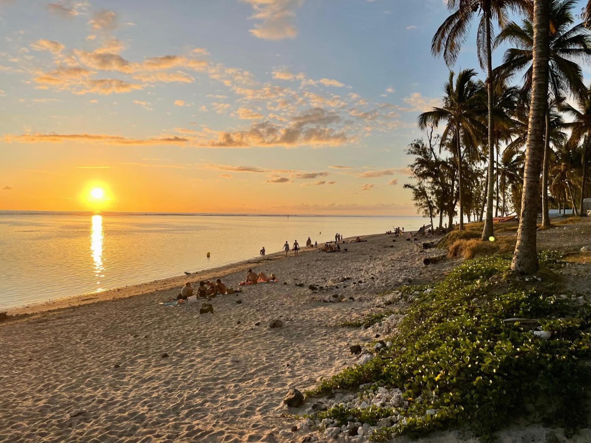 Ti Kaz Corail, à 3 mn à pied de la PLAGE et du LAGON cristallin de Trou d'eau - Saline les bains