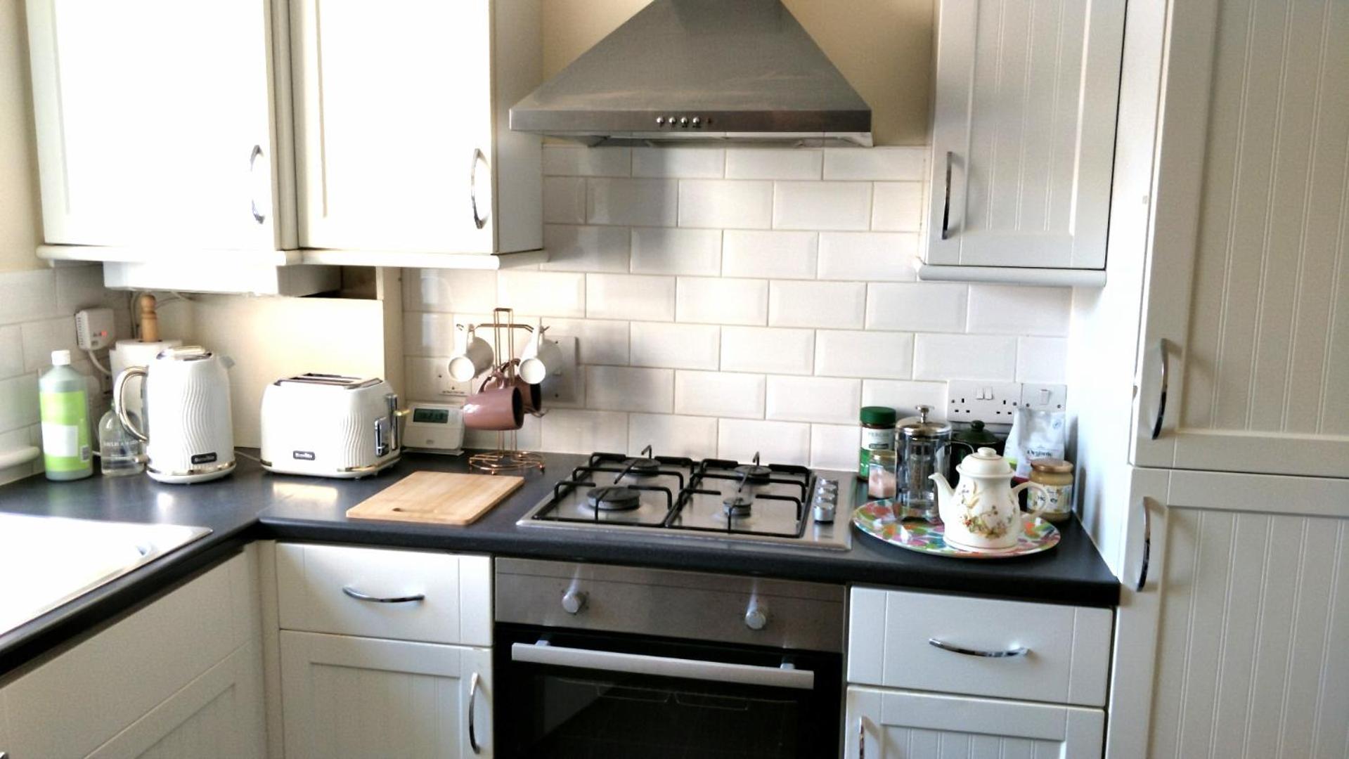 Avalon Retreat Self Catering Vegetarian Accommodation in the Heart of Glastonbury