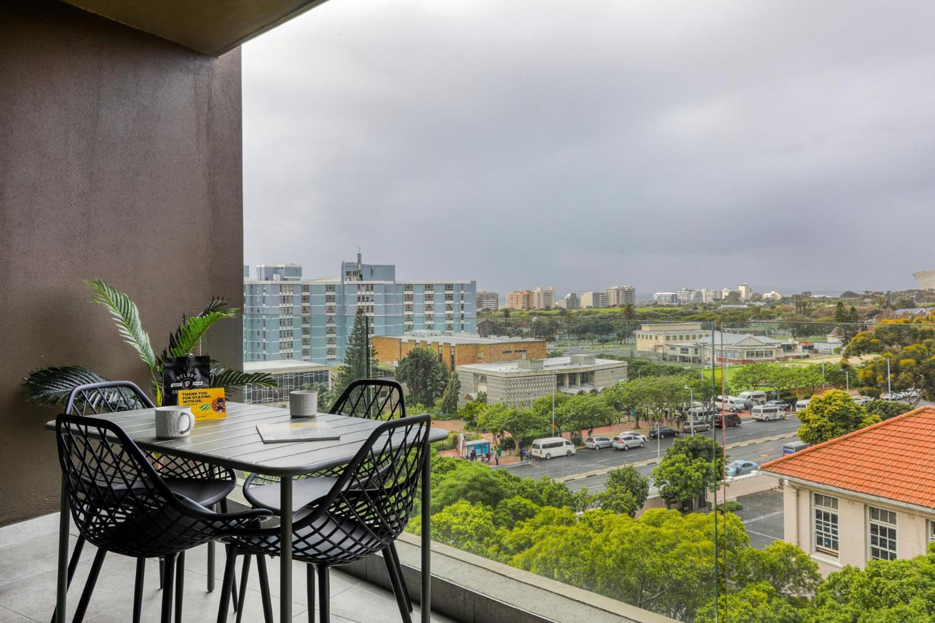 Tranquil Apartment on the Promenade view 2