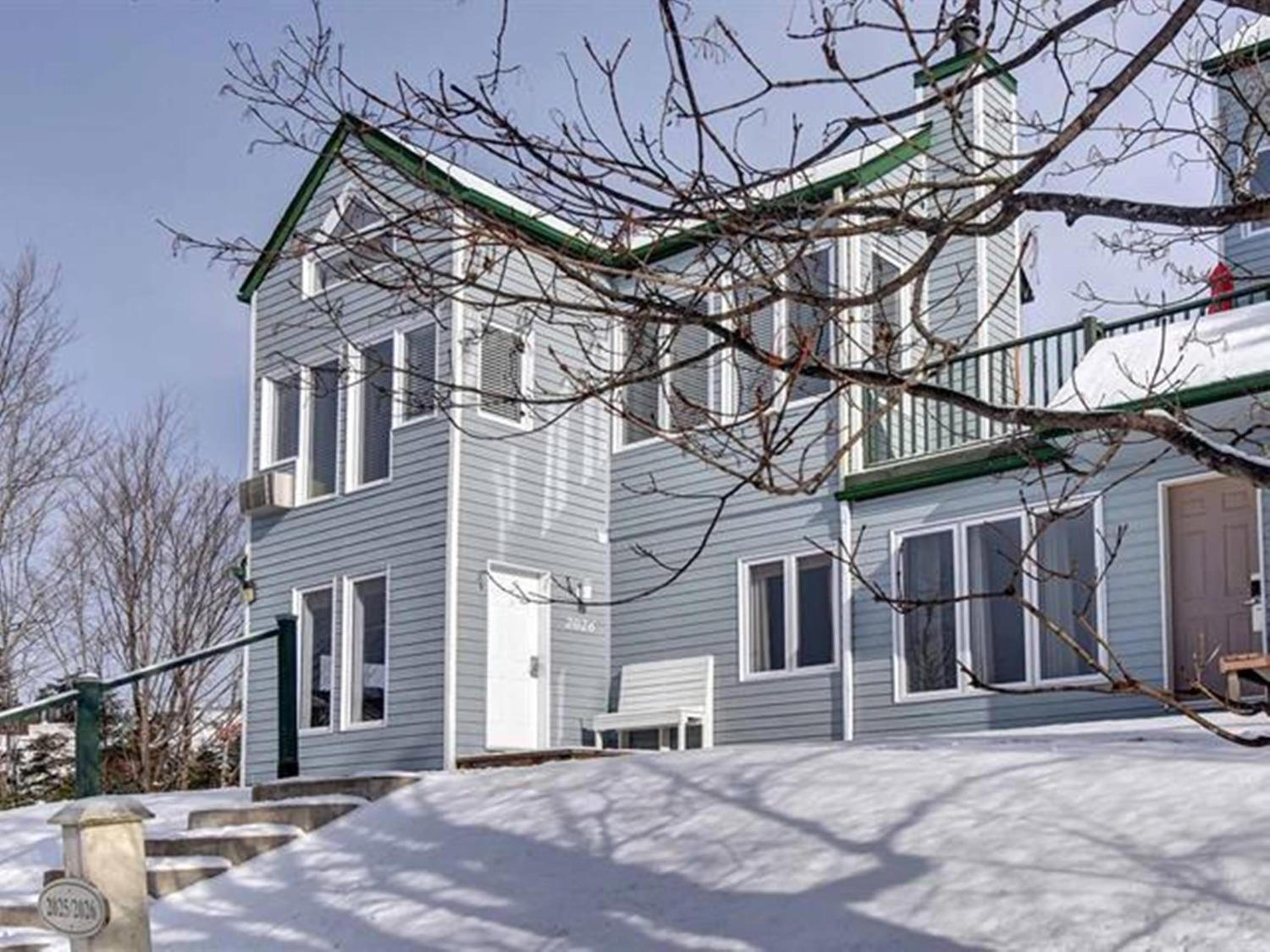 Bright Condo near the Lake by GLOBALSTAY