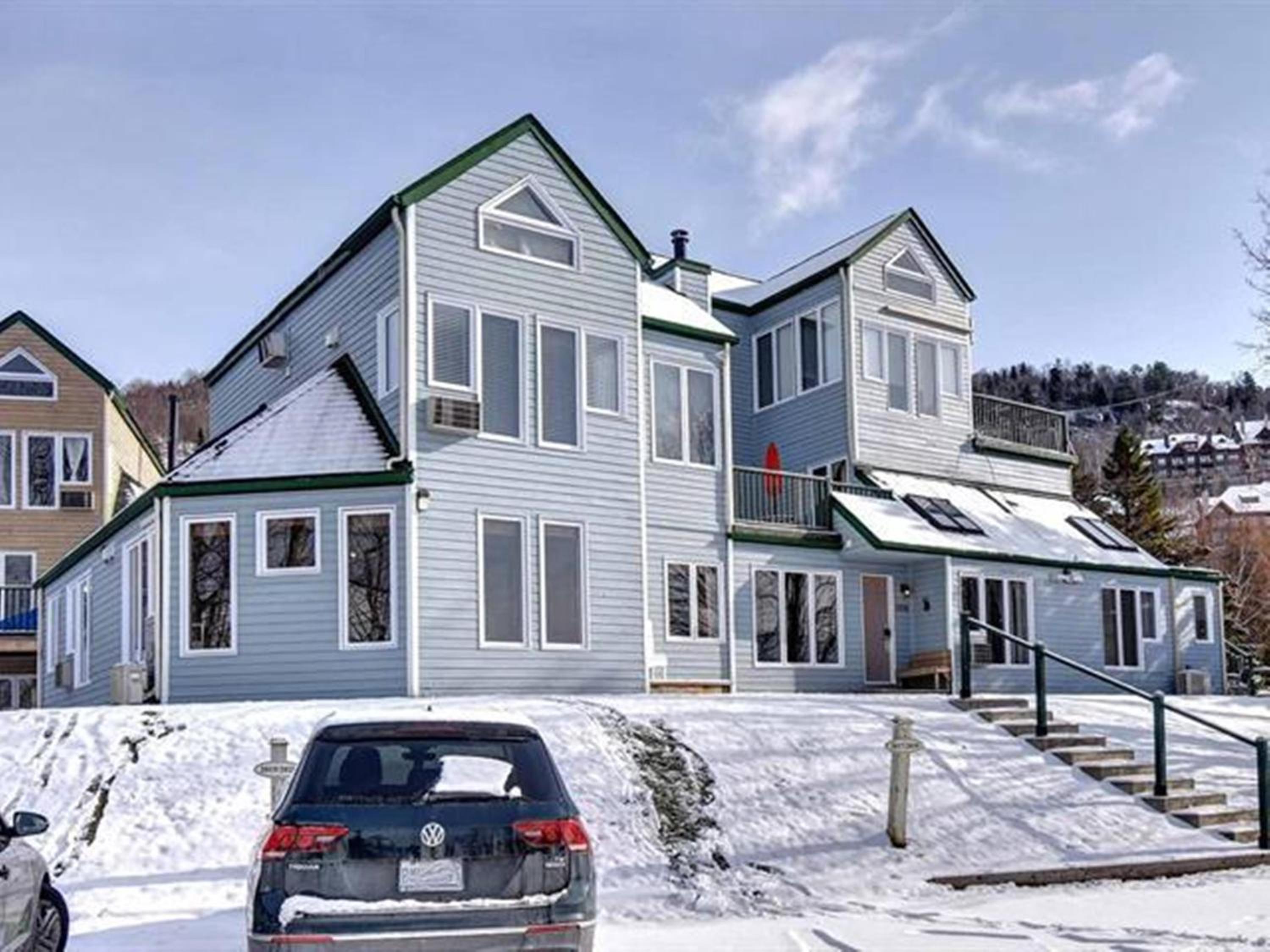 Bright Condo near the Lake by GLOBALSTAY