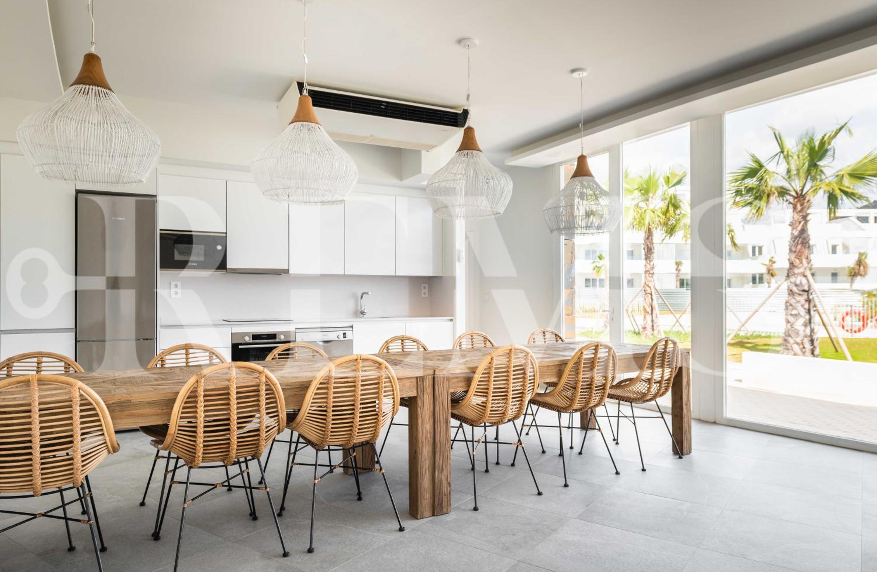 Apartment with parking, gym & terrace by REMS