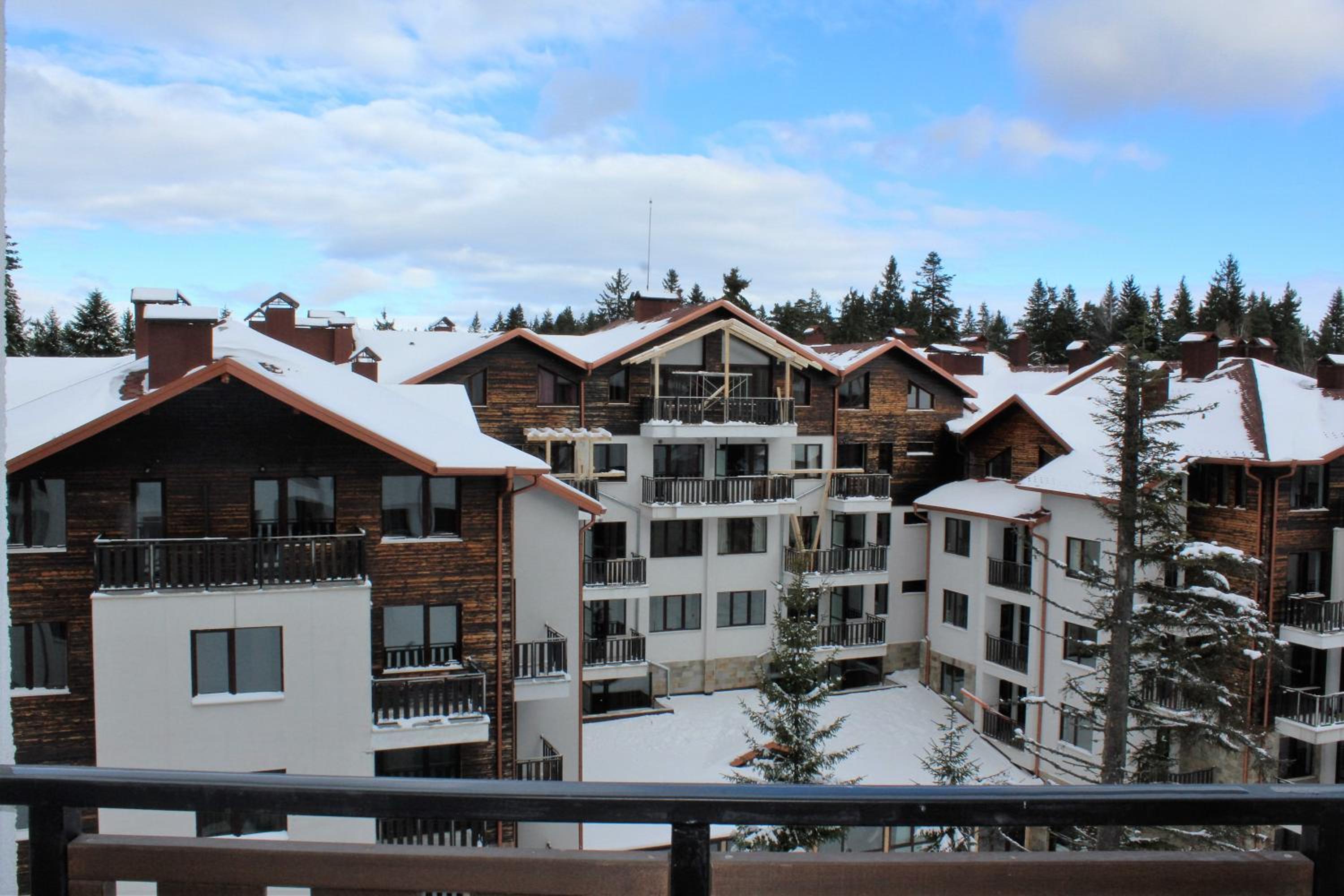 Alpine luxury two bed-two bathrooms apartment B25