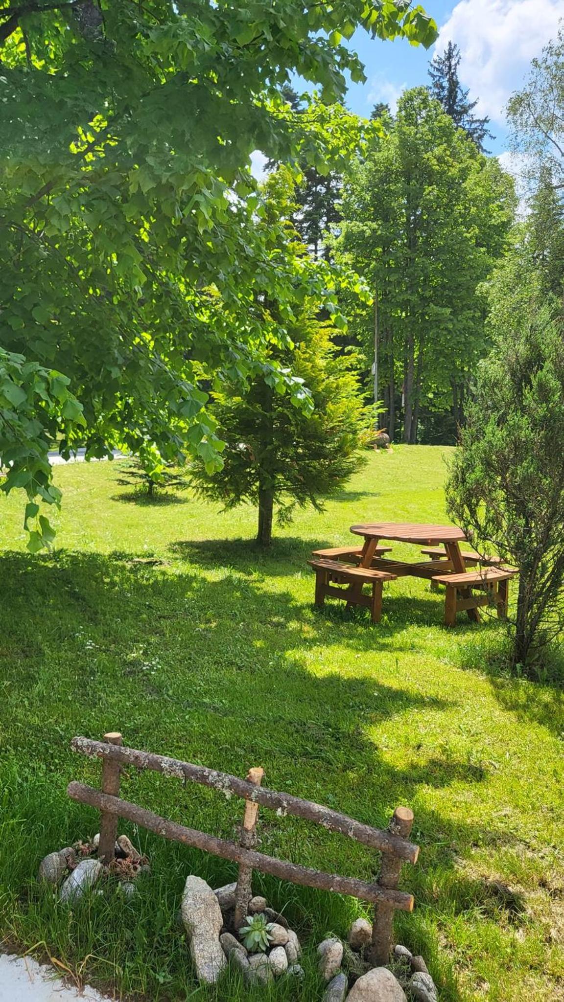 Alpine luxury two bed-two bathrooms apartment B25