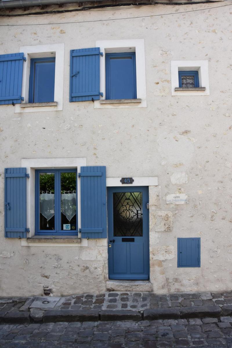 Les Volets Bleus