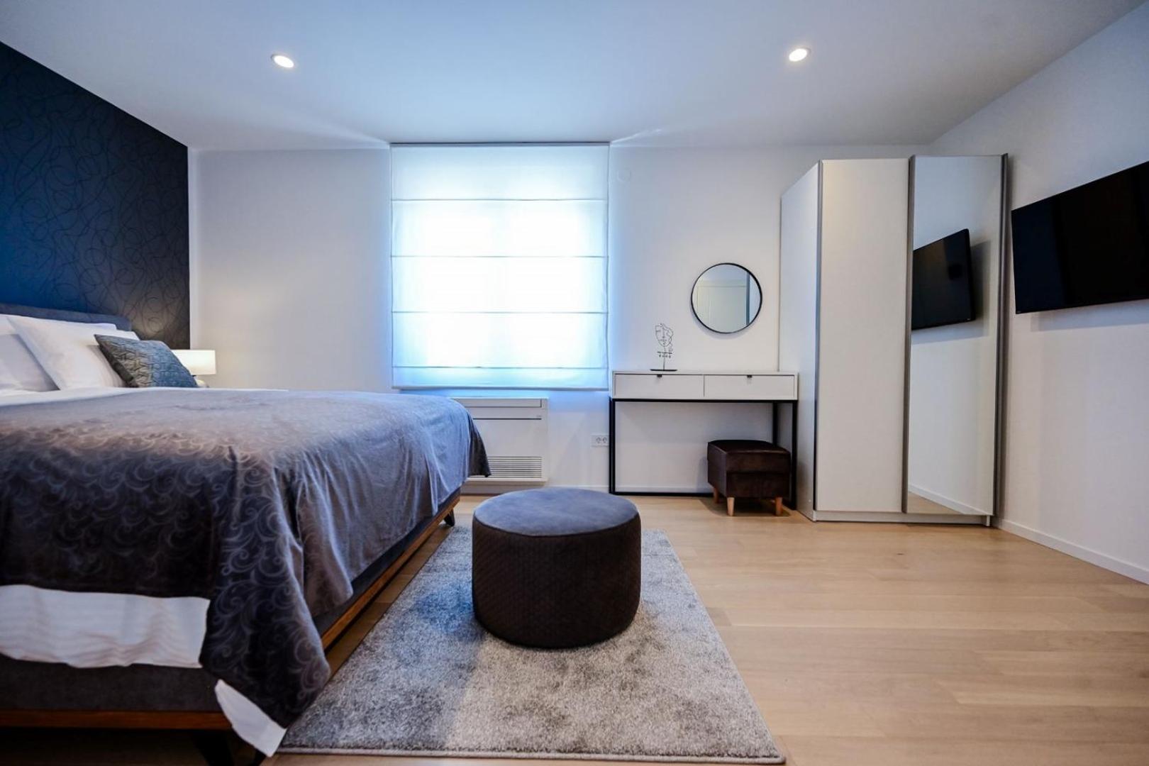 Apartments Lena