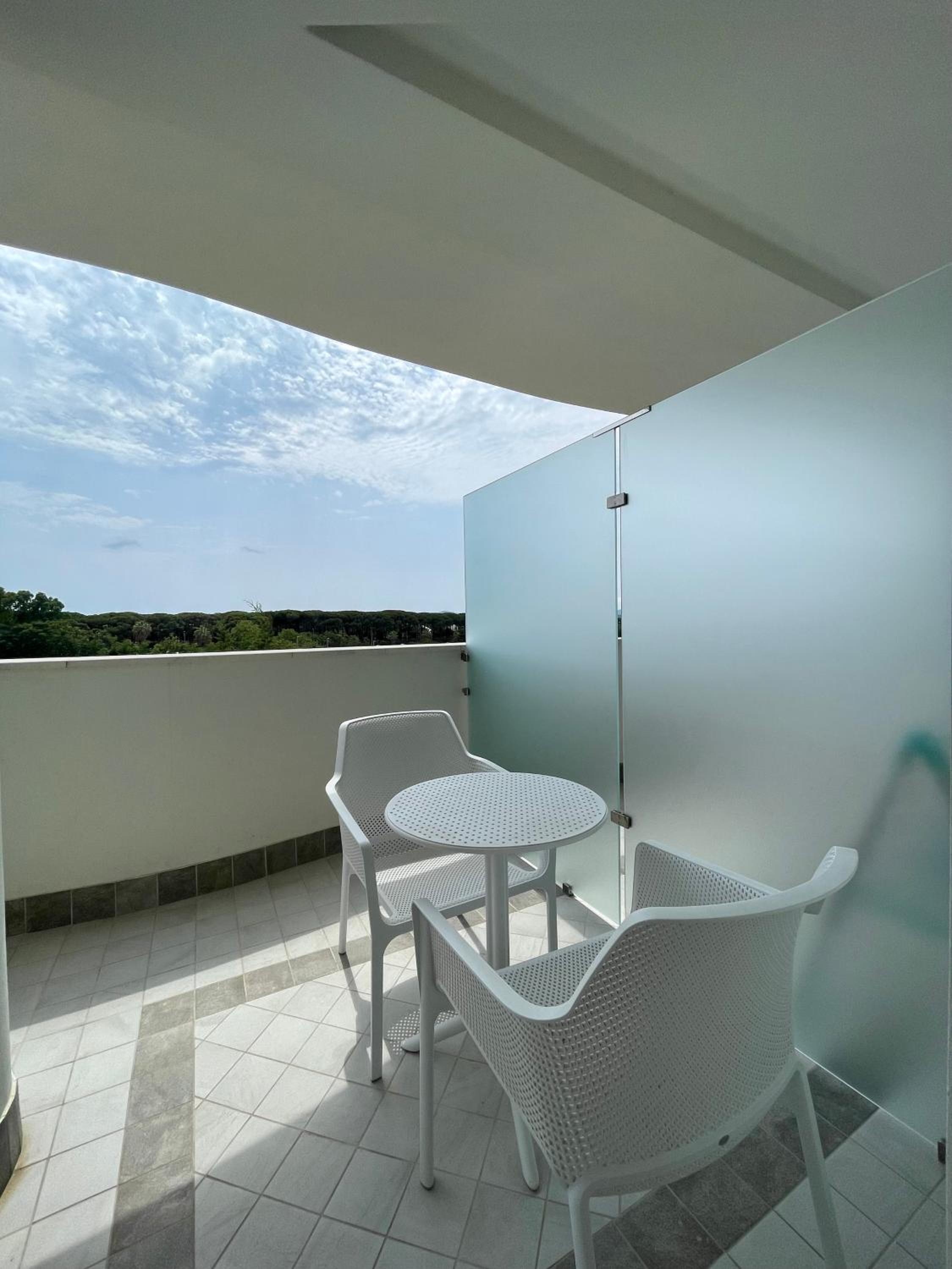 Milena Suite Apartments photo 3