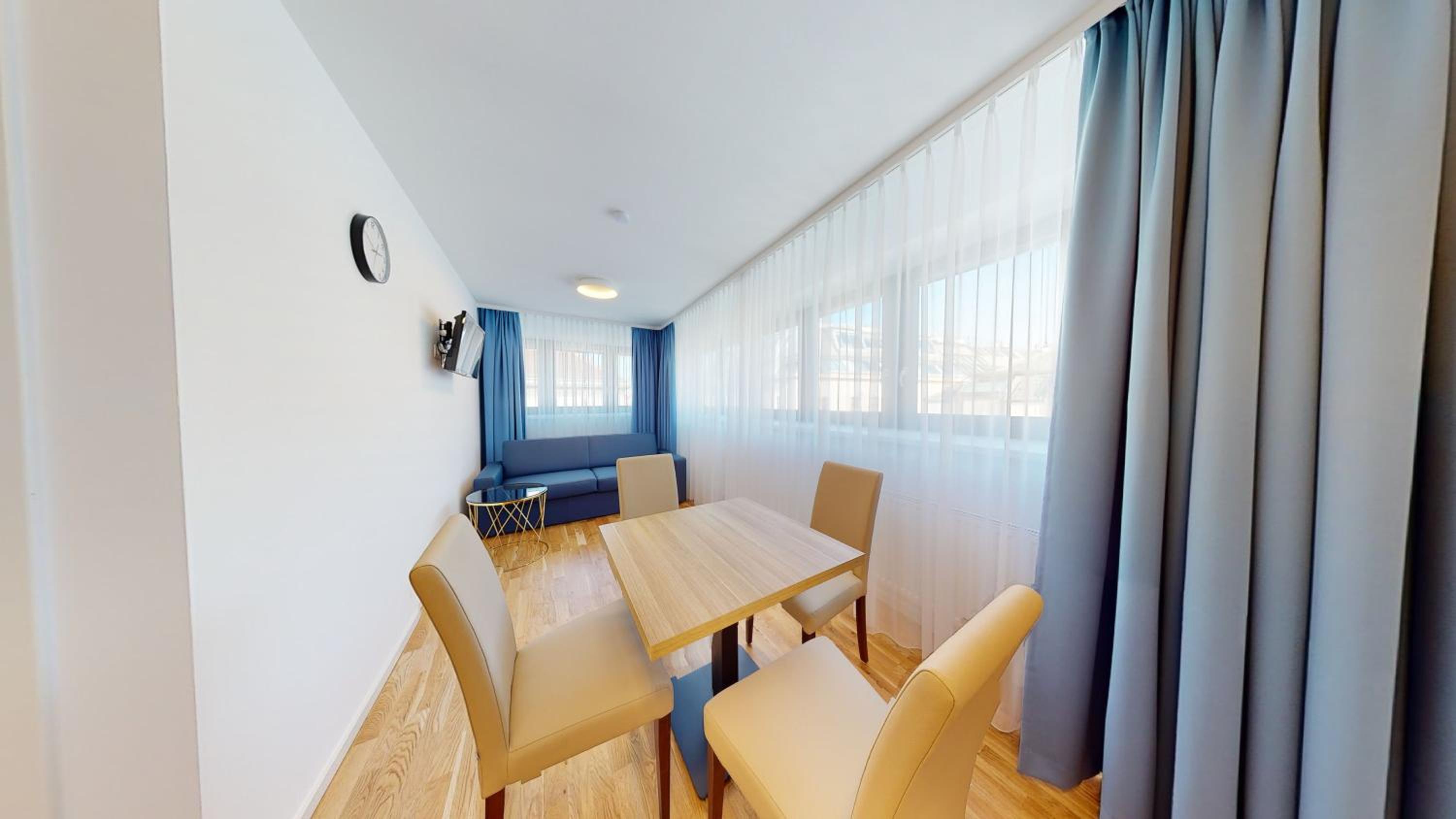 ALON HOMES Vienna - Premium City Center Apartments