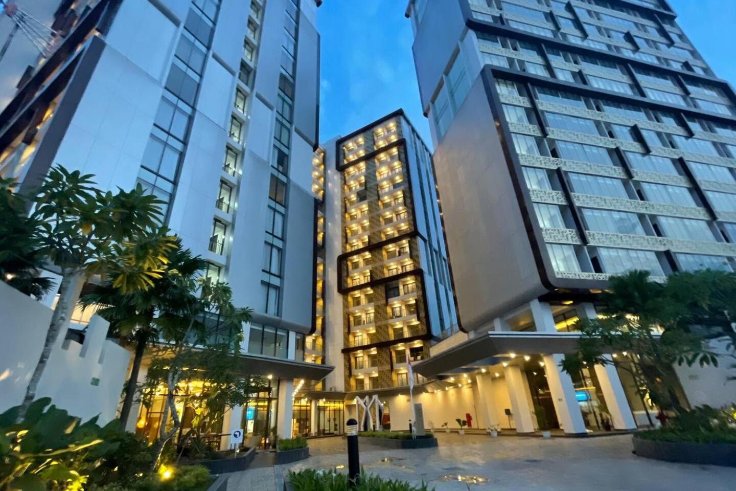 Stunning 2 Bedroom Apartment view 4