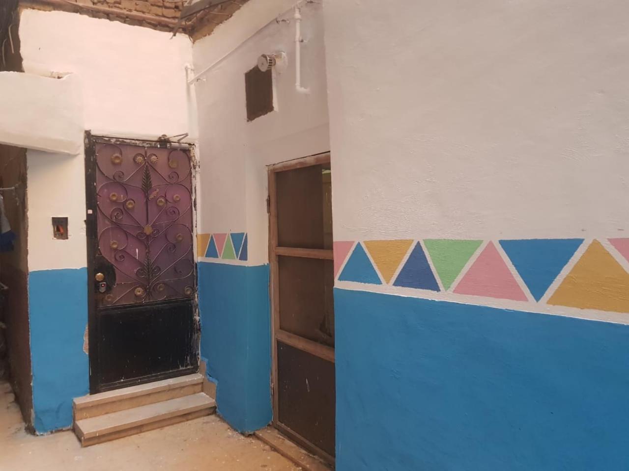 Jana Pyramids view inn