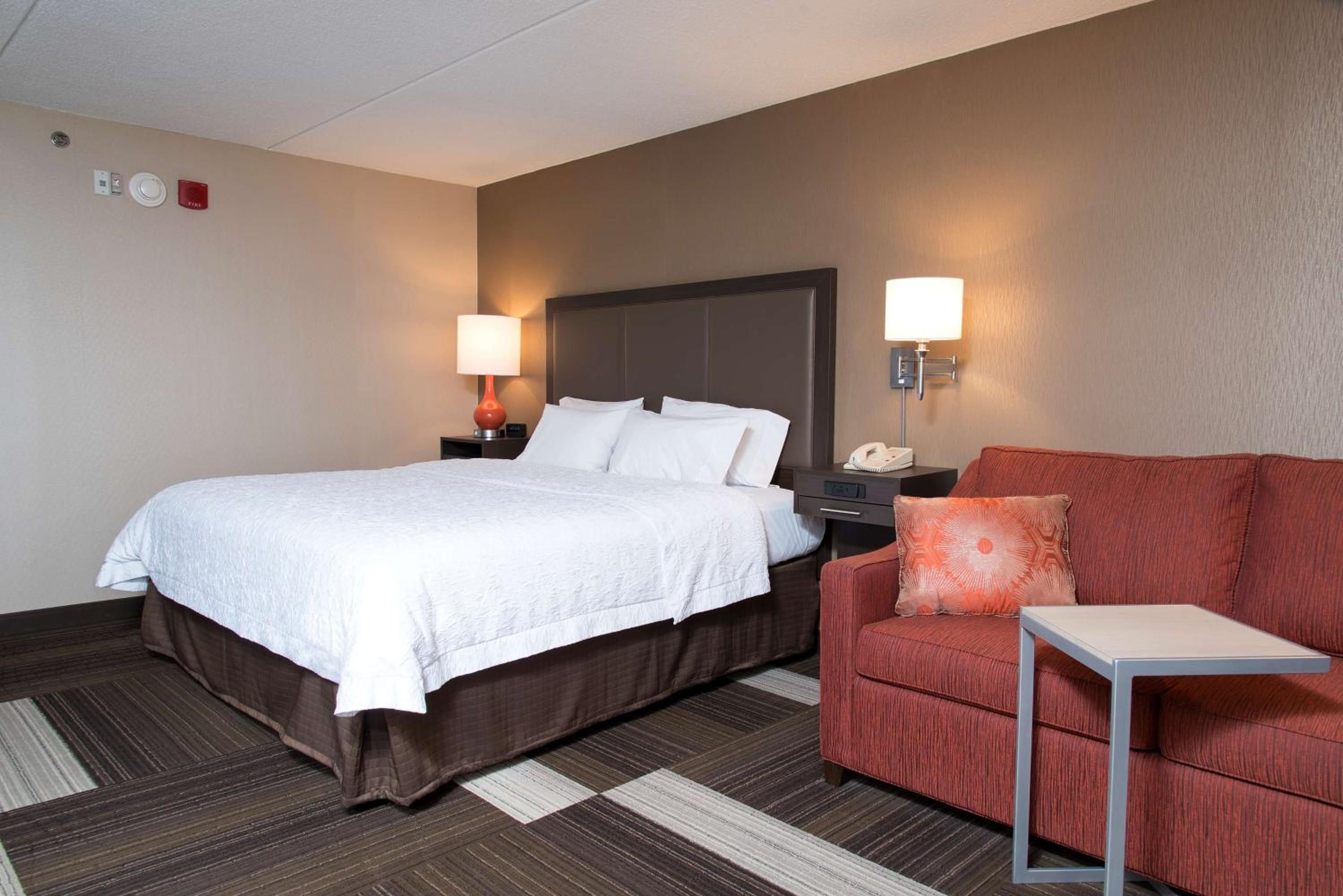 Seymour Vacations - Hampton Inn Seymour - Property Image 21